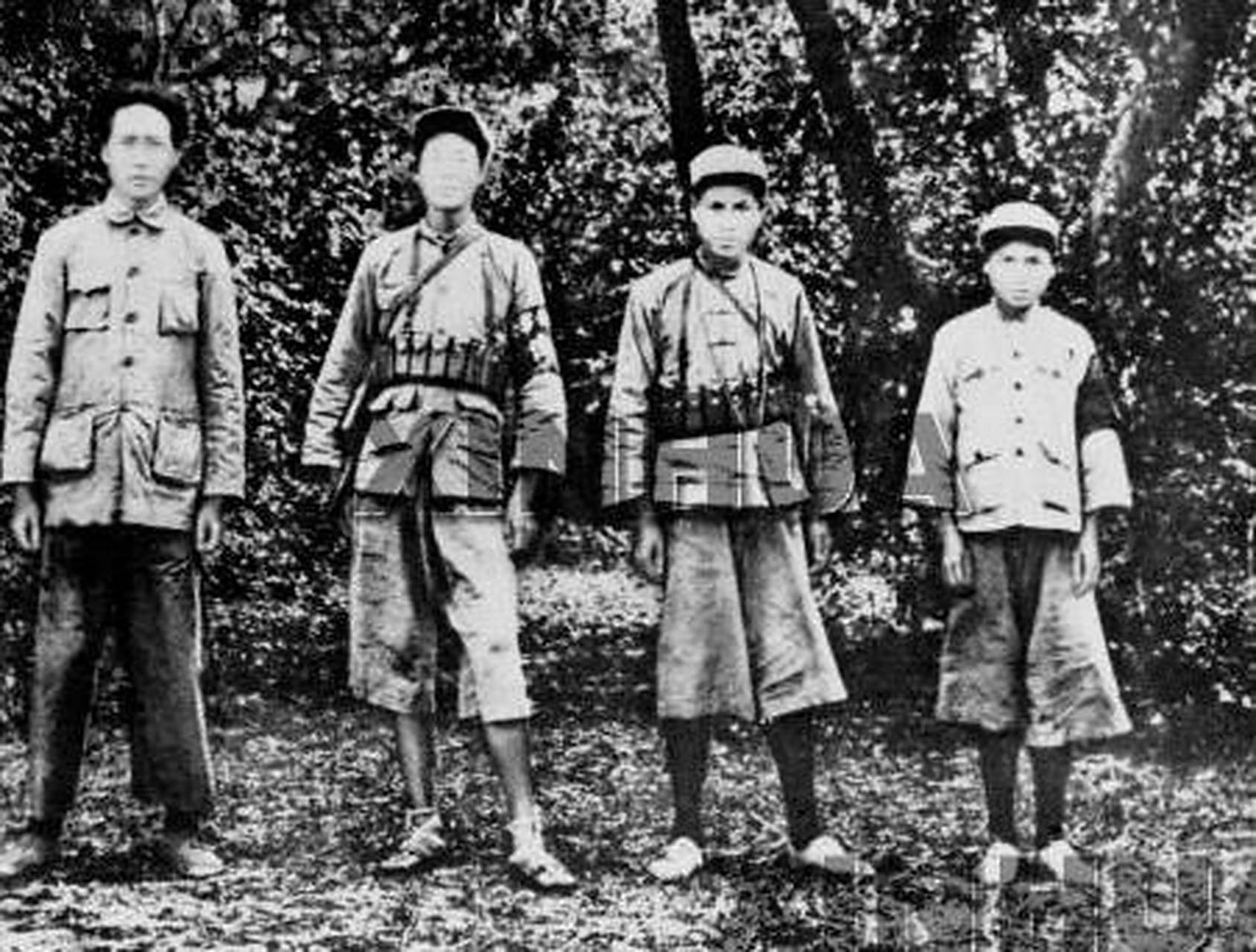 但找了大半天,贺敏仁还是没有任何收获.