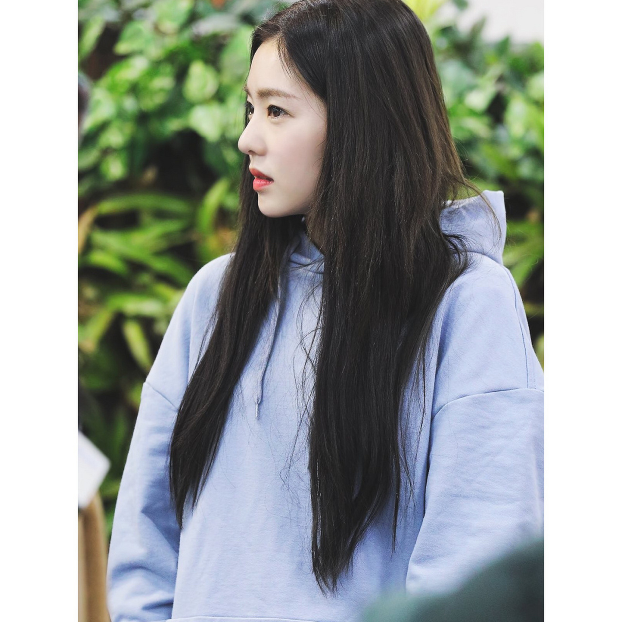 私服搭配 irene裴珠泫日常私服穿搭分享 裴姐不笑真的是一副生人勿近