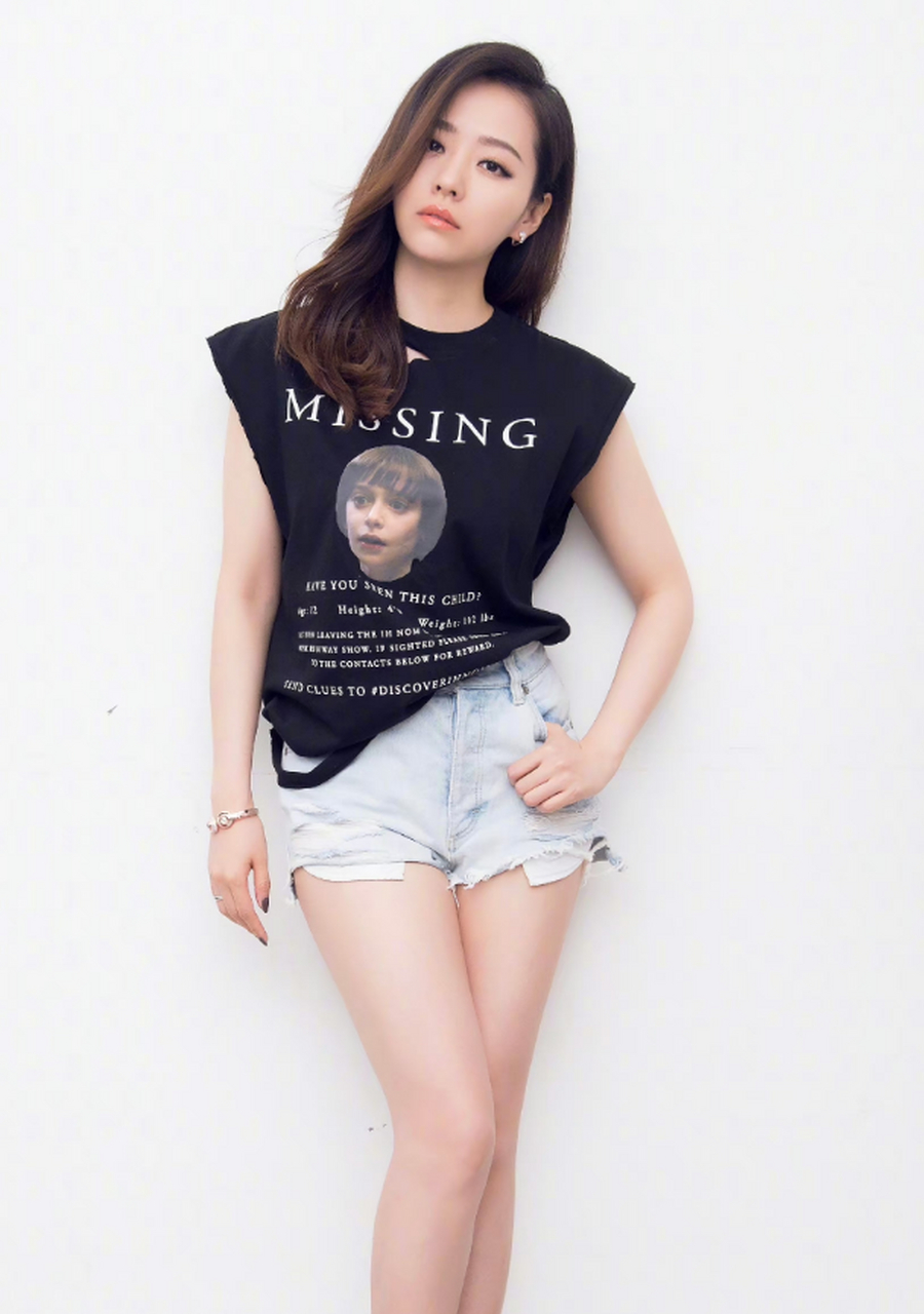 张靓颖身材比列真好