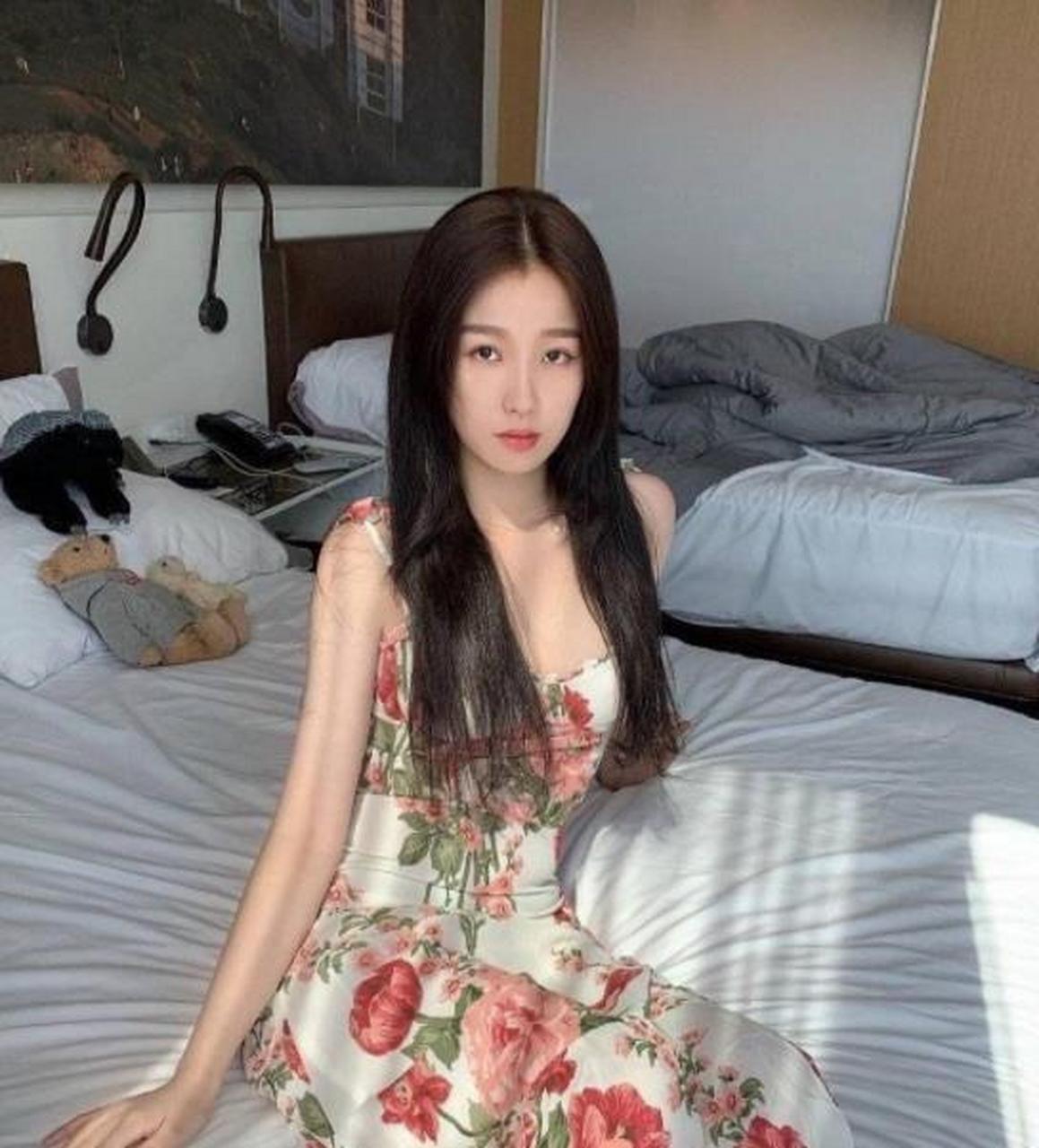 这才是esther yu真正的样子,不浓妆,不美