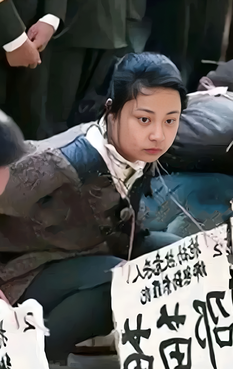 当时,邵苗苗的情人乔立夫也同样离开了这个世界!