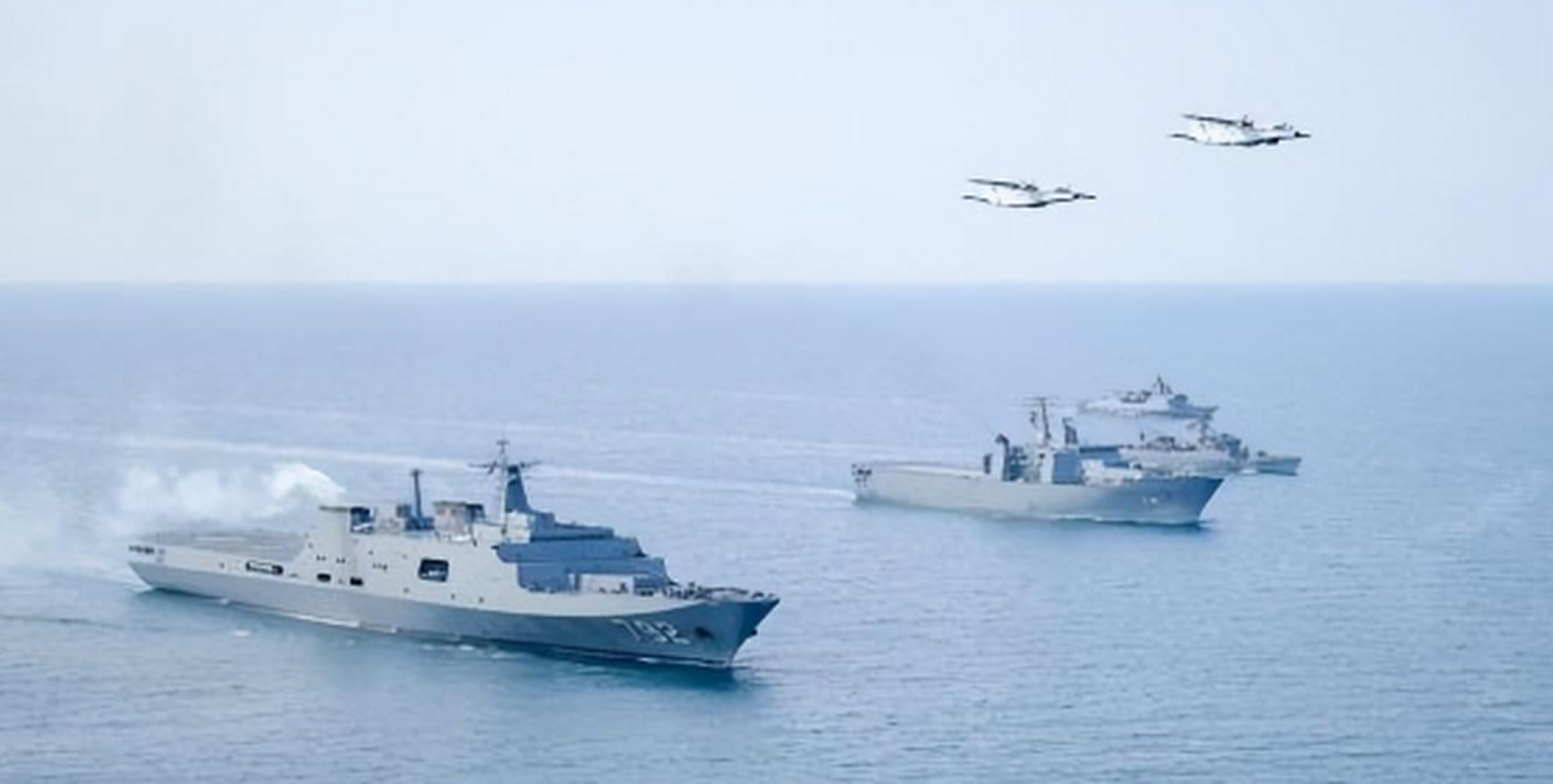 对于这艘目前东南亚地区吨位最大的军舰,泰国海军给予了相当高的重视