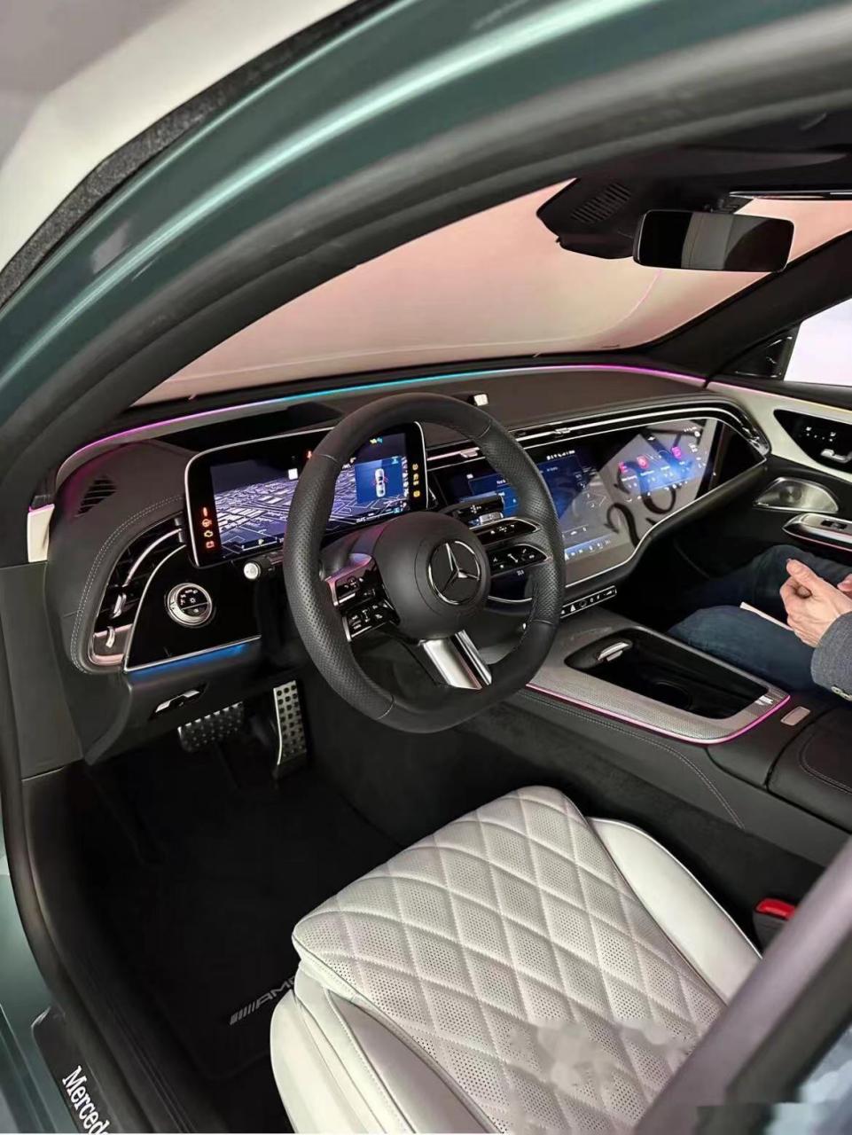 奔驰e300l买现款,还是等新款?