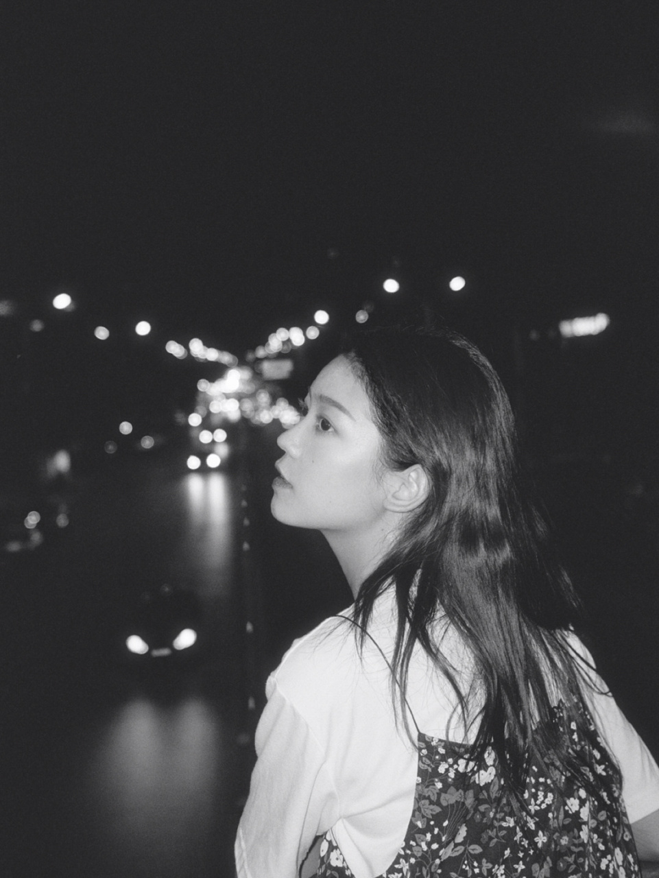 日本摄影大师荒木经惟最钟爱的胶片机之一,拍黑白照片无敌,35mm定焦