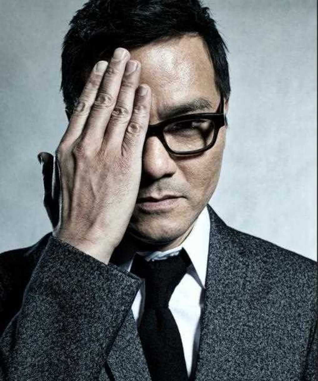 "林家栋拍摄新片受伤紧急送往医院" 据悉,林家栋当天正在参与新片