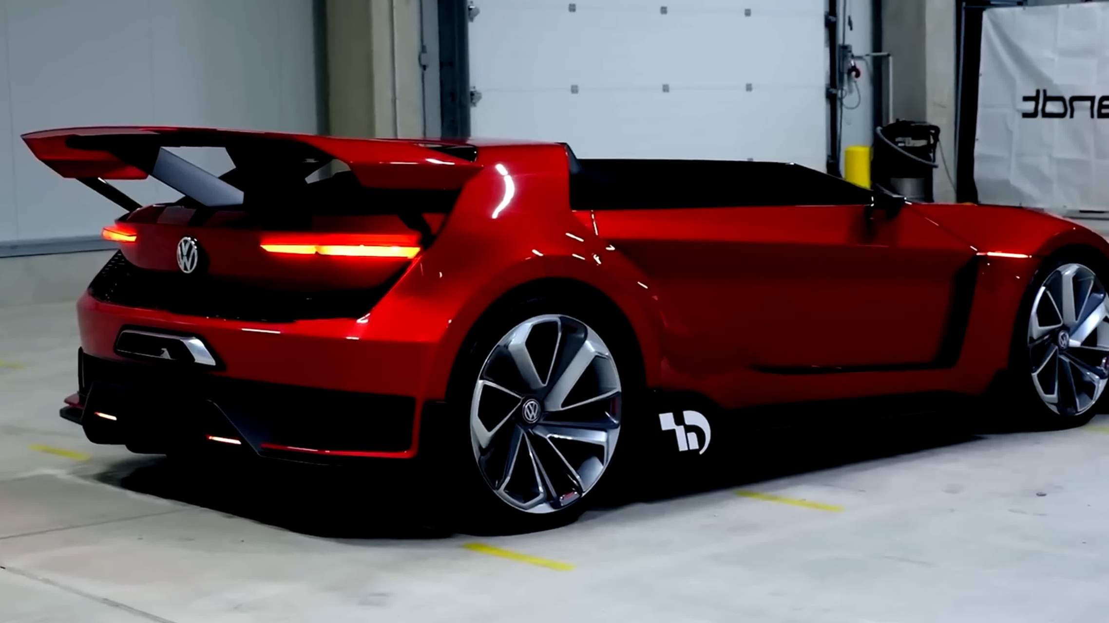 2024款 大众 gti 跑车, 500匹马力 百公里加速3.6秒 剪刀门!