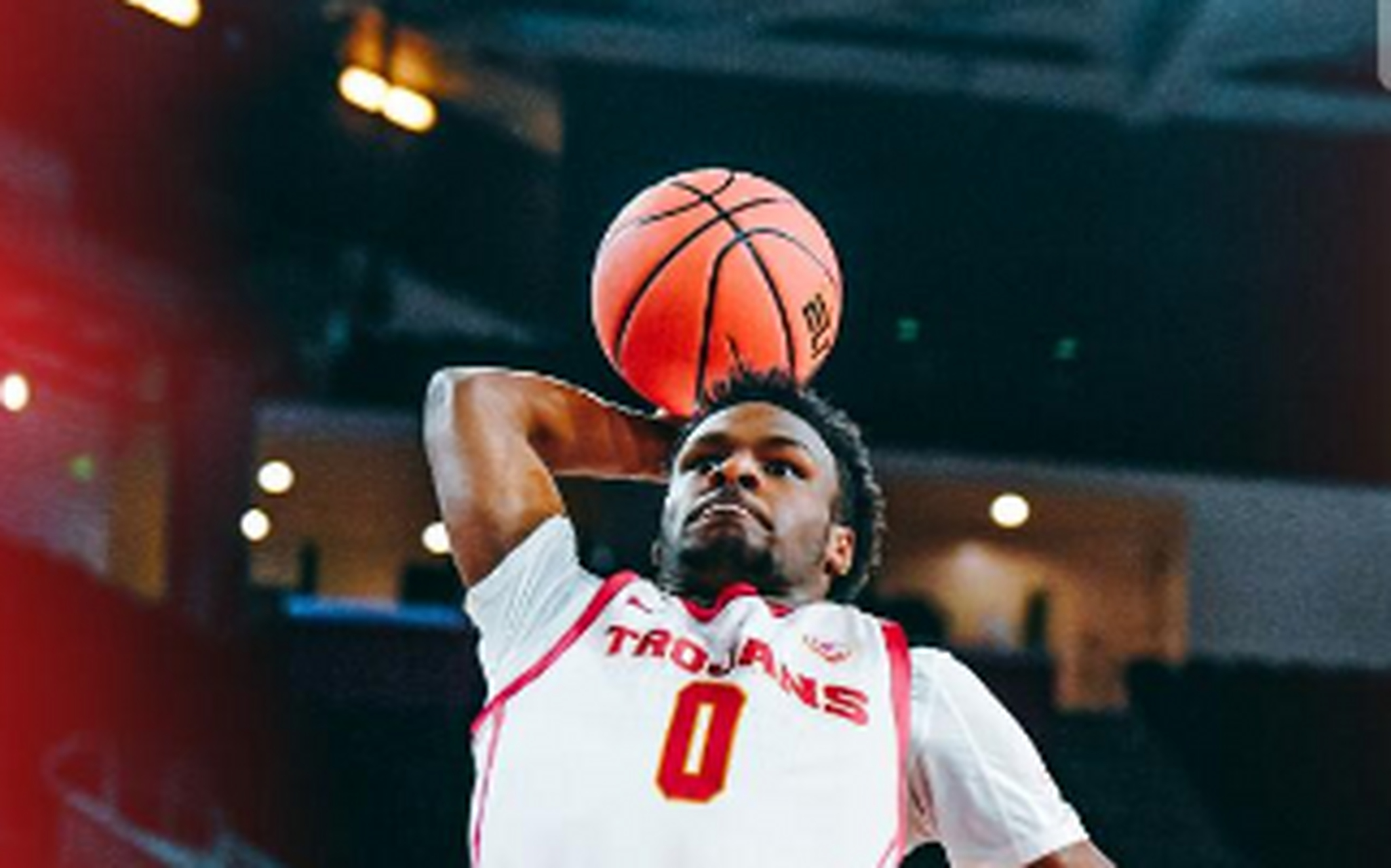 布朗尼·詹姆斯宣布加入南加州大学 勒布朗-詹姆斯的大儿子布朗尼在