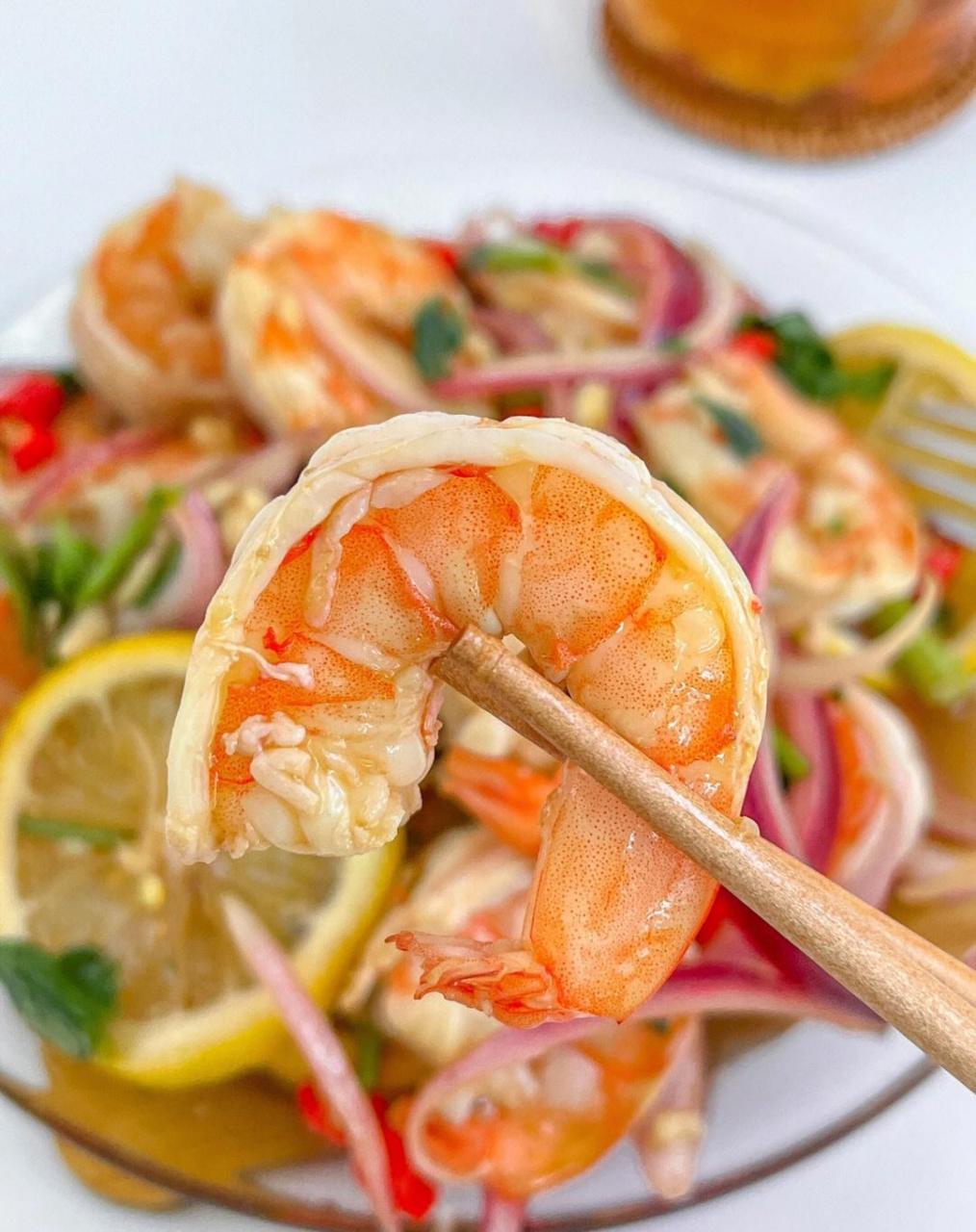 午餐这样吃|泰式酸辣柠檬虾08|||· 虾仁酸辣入味,清爽解腻 低脂高