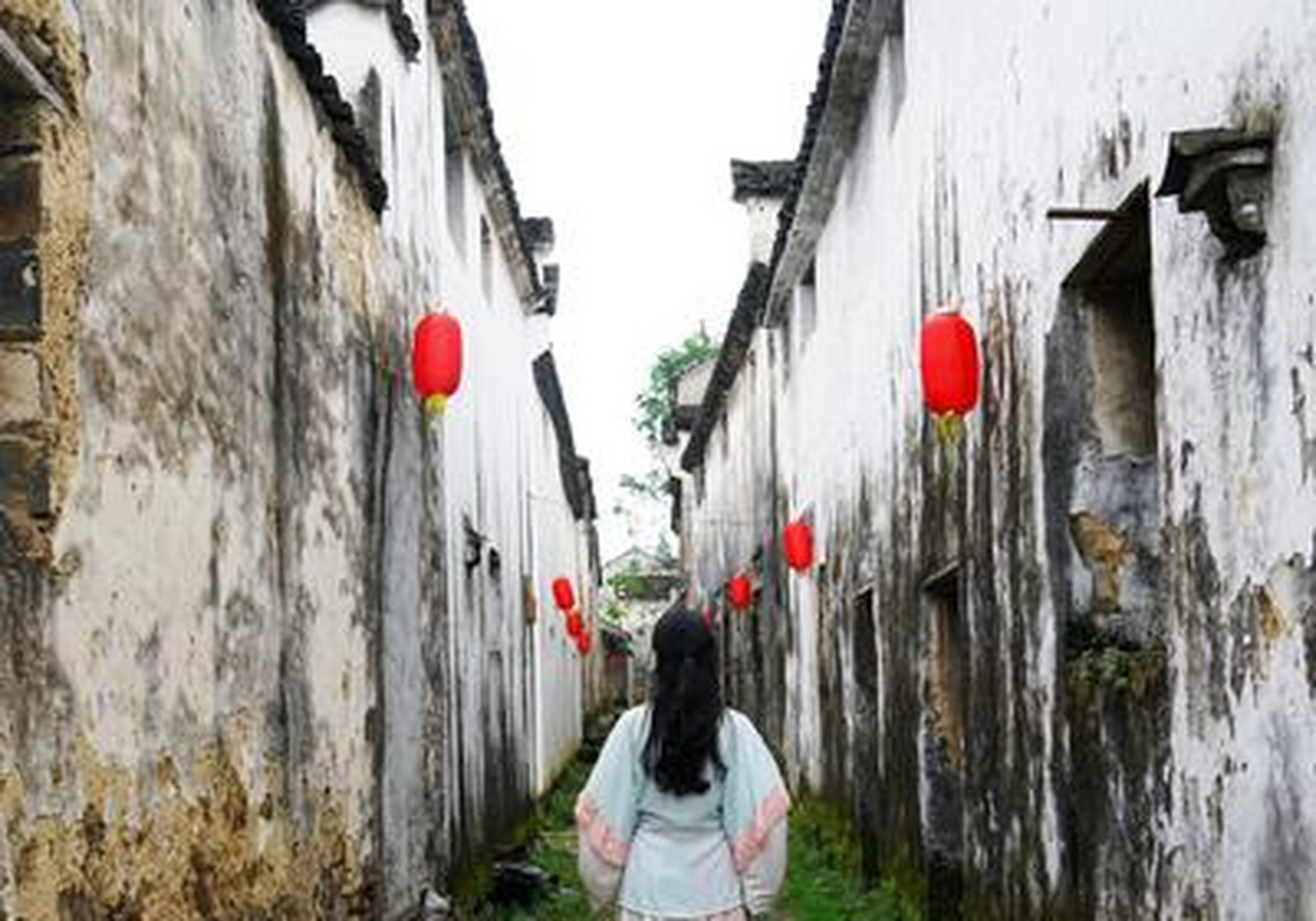 暖花开,百草回芽的,走进深澳古村,探寻千年前的古村秘密.