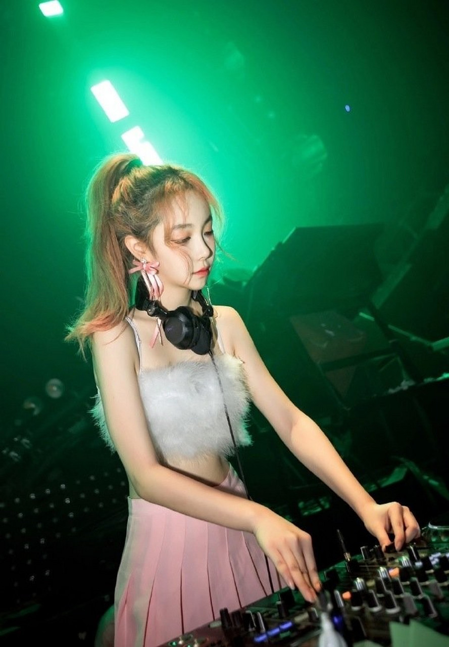 极品女神:张琳菲hana- dj小姐姐