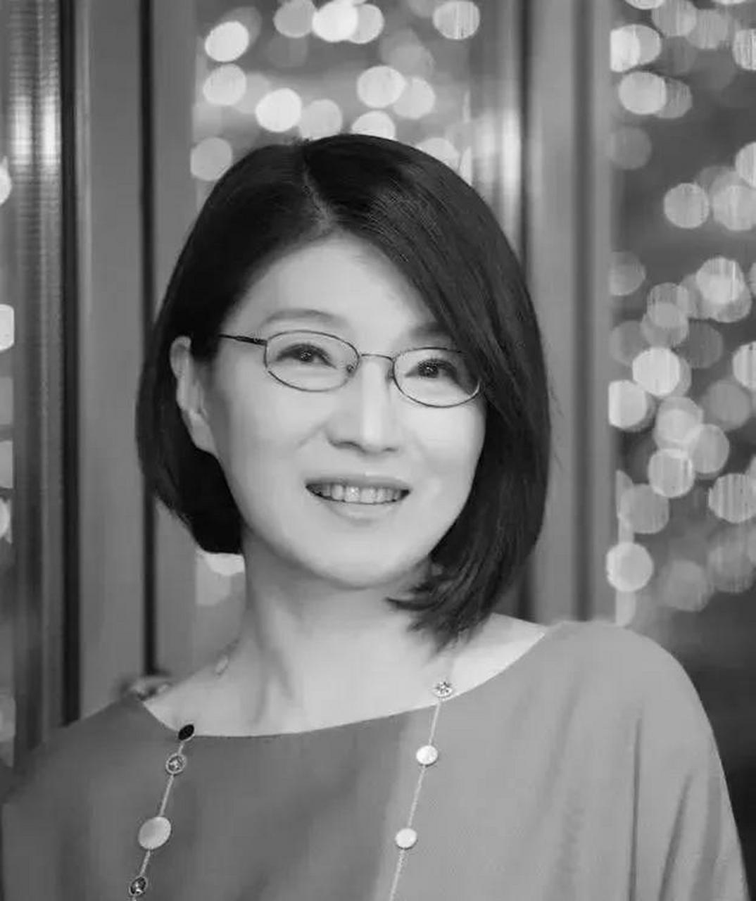 千亿药企女创始人肺癌活二十年,她做了哪些正确的事