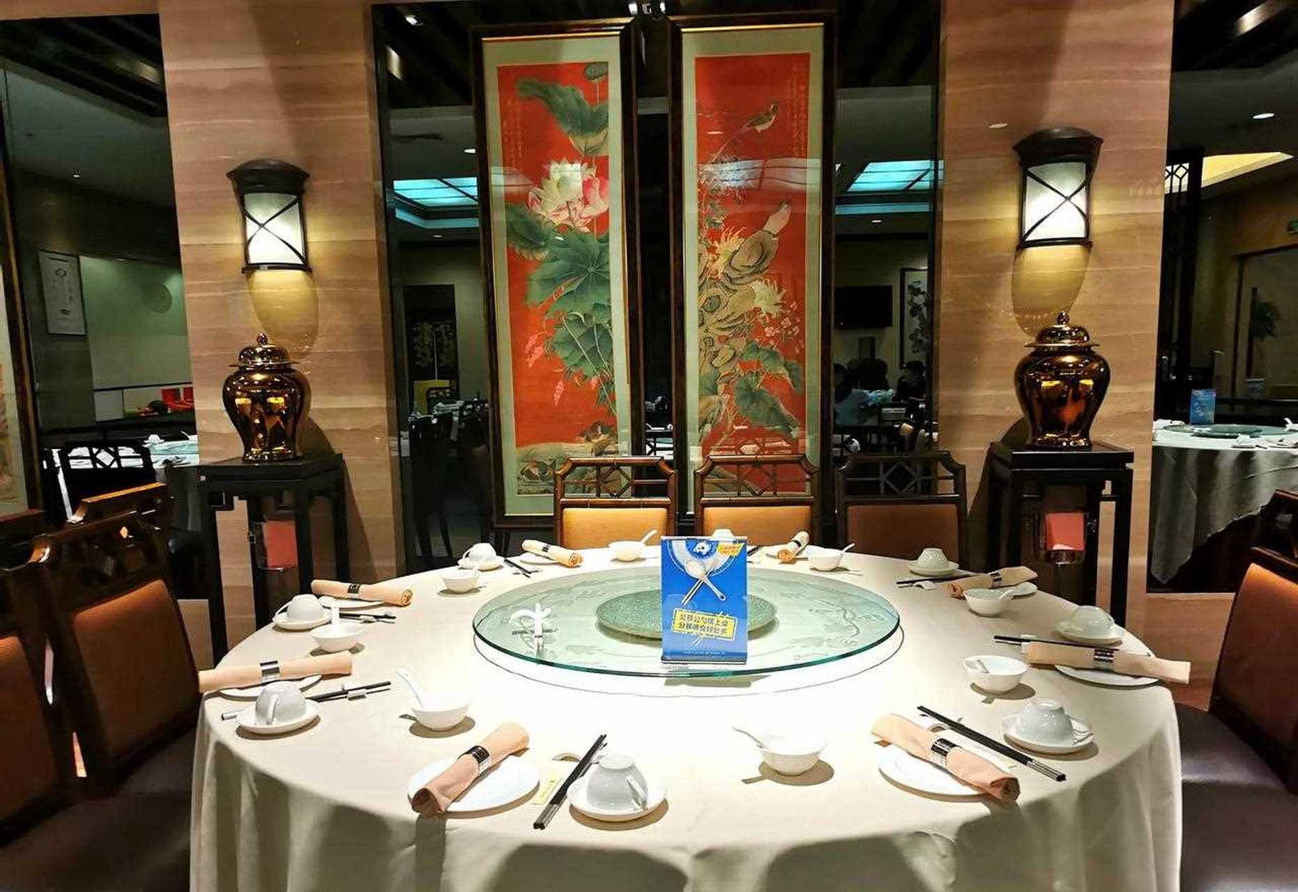 厦门海景千禧大酒店"龙苑"中餐厅,环境好客人少,很清静.