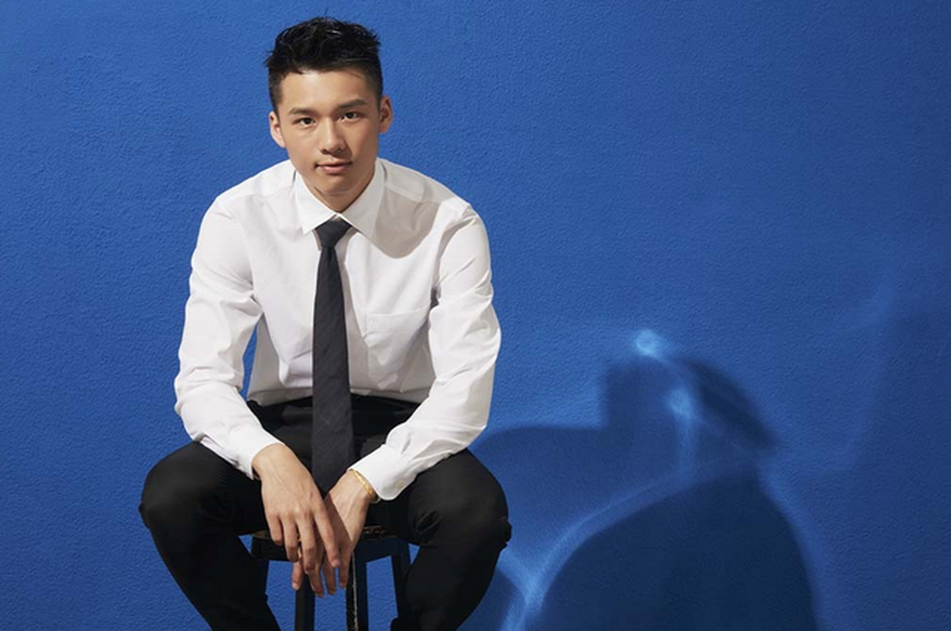 比穿泳裤更有料?陈艾森的私服造型,值得1米6小个子男生学习