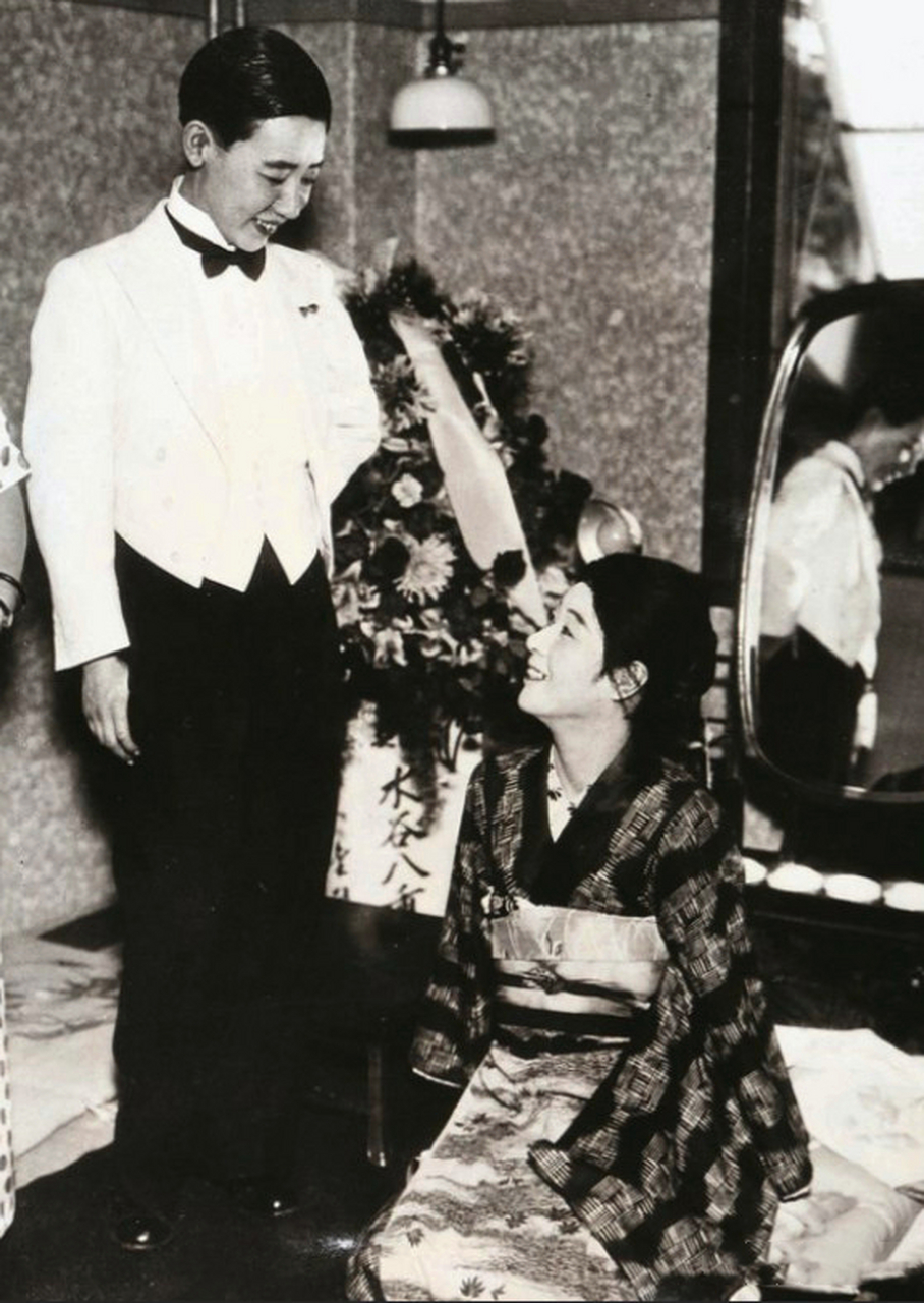 "女汉奸"川岛芳子真实老照片,日本妇女见她都要跪着!