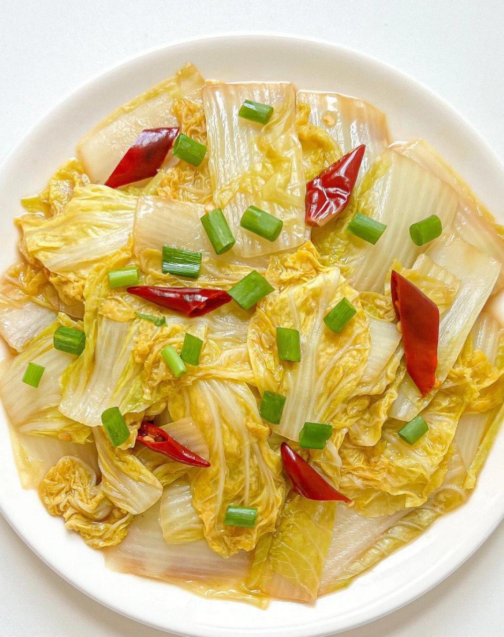 说起来减脂餐,其实也是一道家常菜 关键是娃娃菜的热量每100克仅8