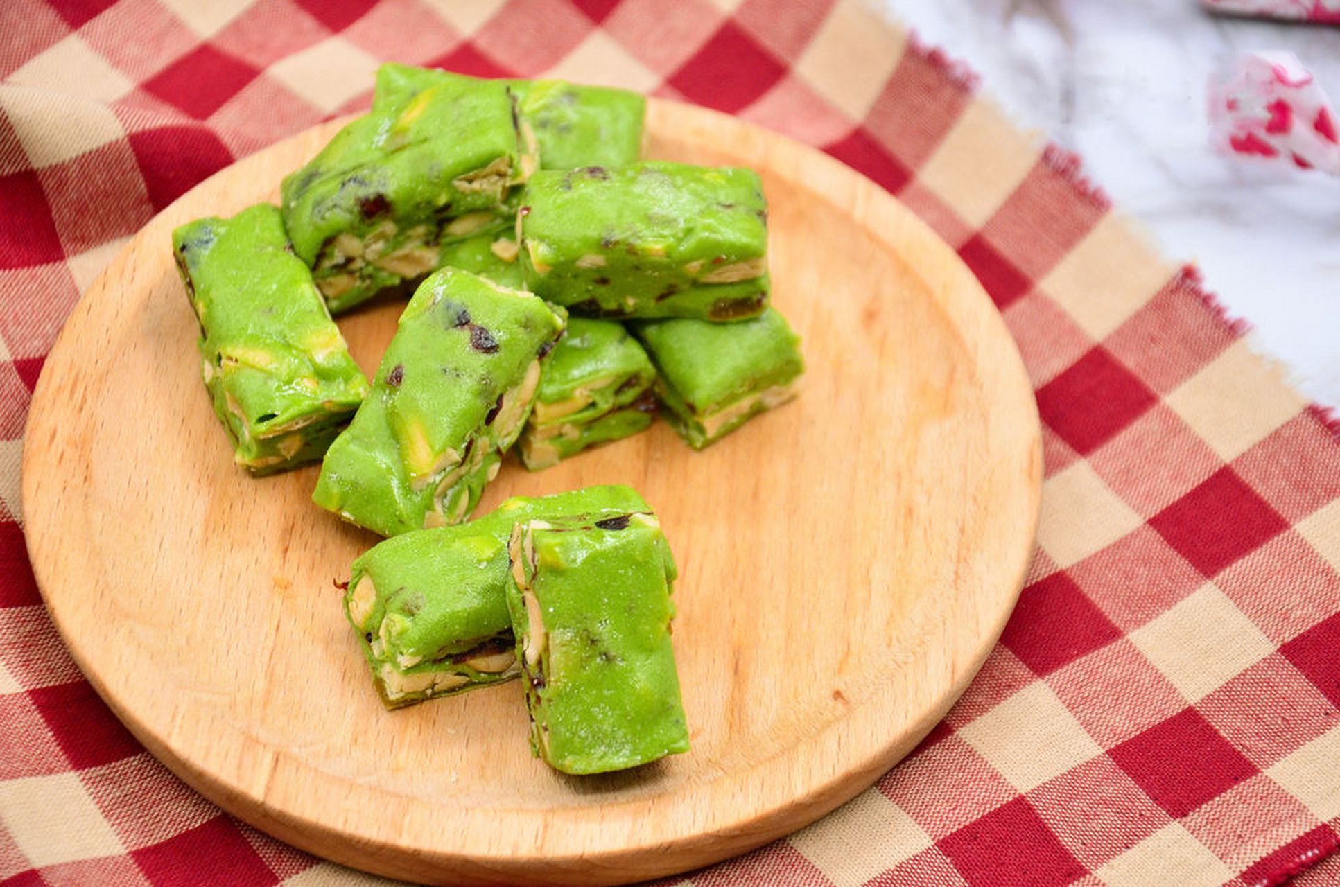 抹茶牛轧糖(棉花糖版 送闺蜜的佳品,除了糖还是牛轧糖本尊~用漂亮的