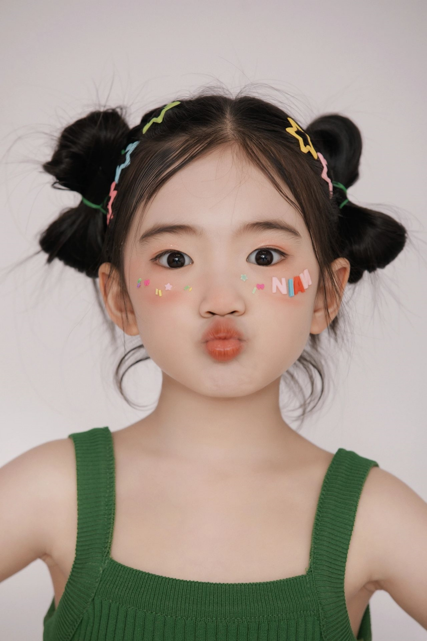 今天是多巴胺女孩  每年都会拍一组写真,留住记忆.