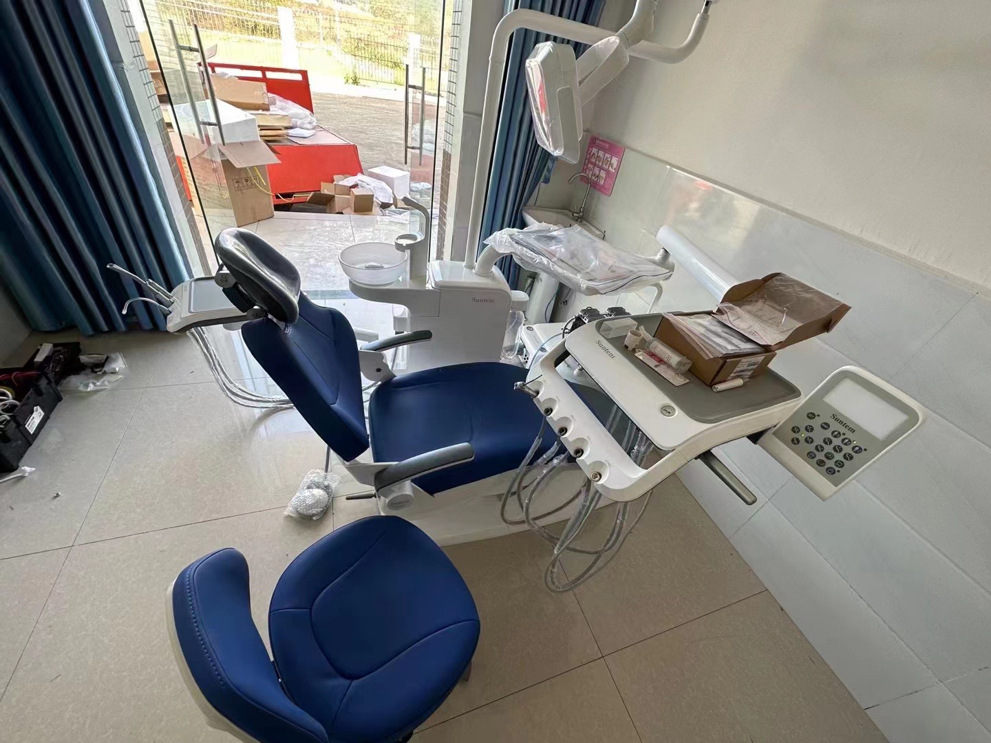 牙科椅	 suntem盛田/牙科椅专业工厂