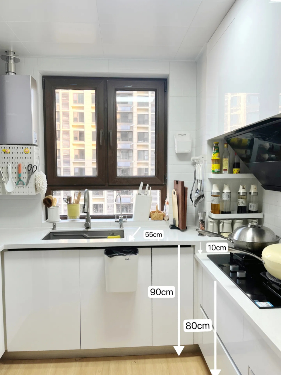 4平米u型小厨房,虽然空间小,但布置好了一样够用! 我家厨房面积是1.