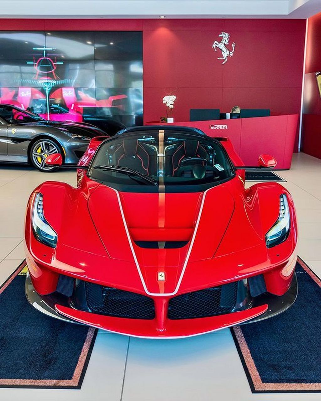 车坛三大神车~ferrari laferrari aperta  laferrari  豪车超跑  car