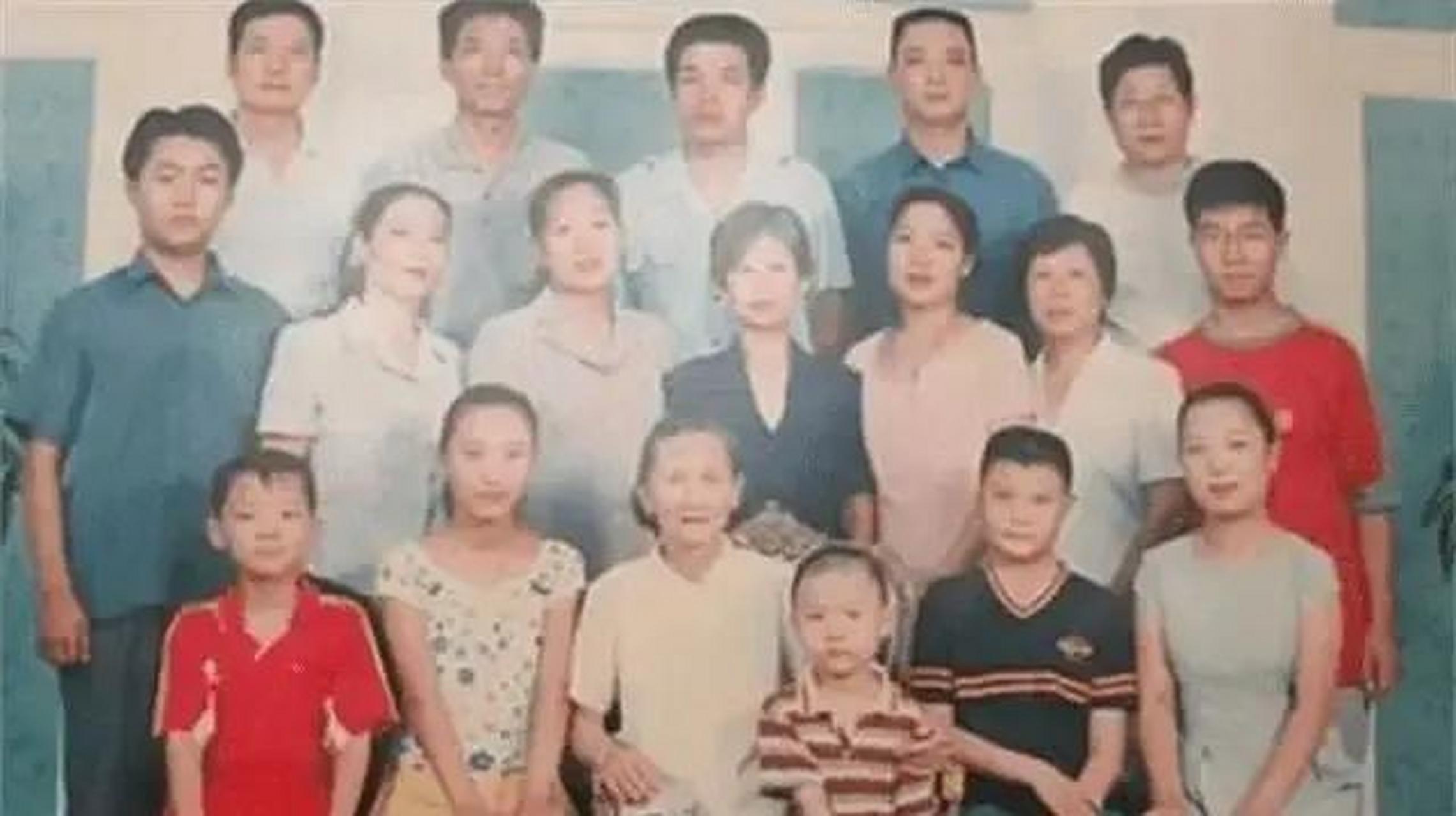 百家号星火计划# 这是一组杨靖宇英雄的子孙后代照片,1940年2月23日