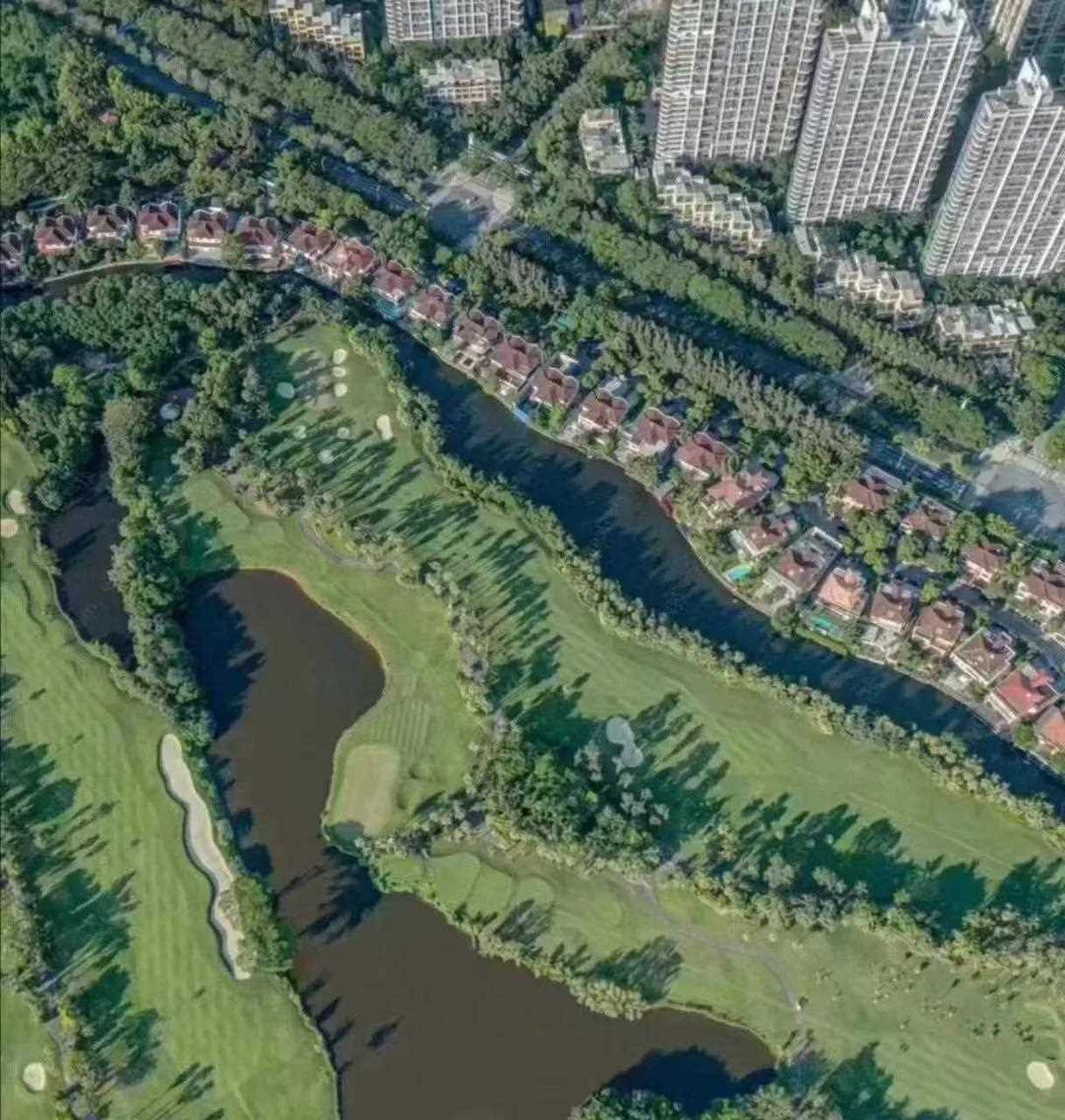 深圳沙河高尔夫 双拼别墅[二哈] 6平,实用面积近600平(可拓展800平