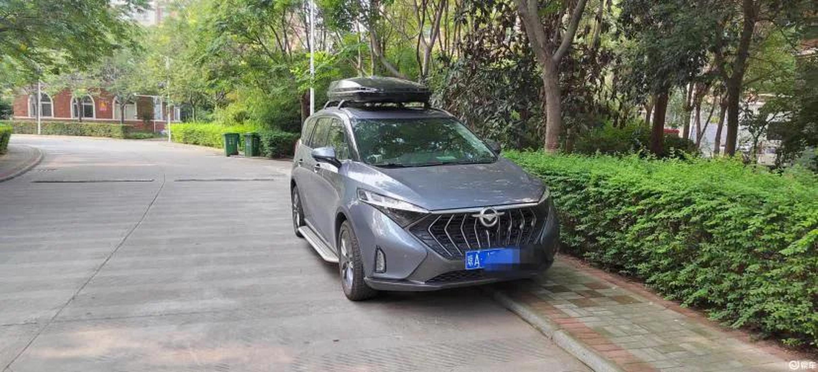 6t旗舰型裸车价:14.98万平均油耗:8.