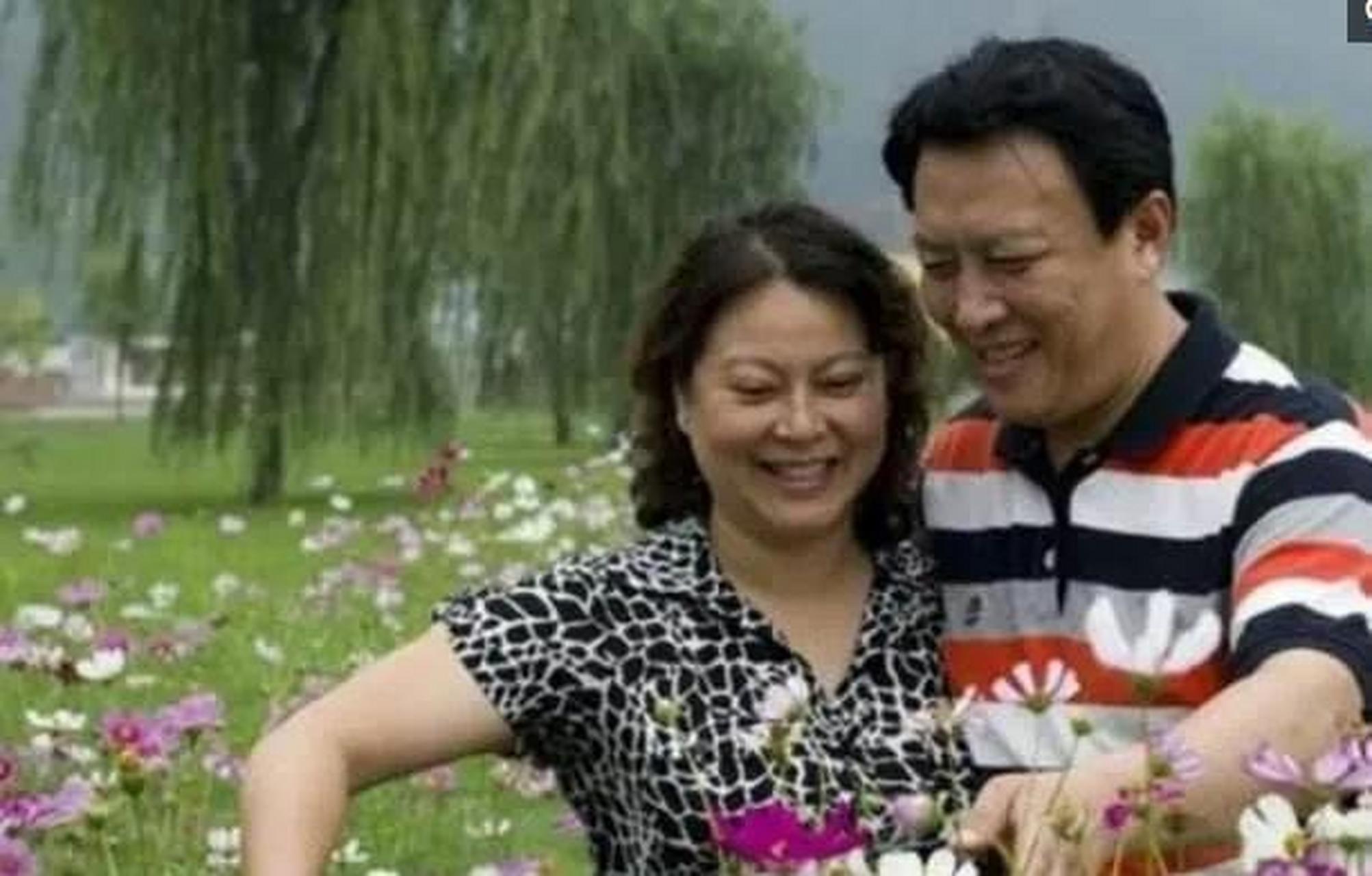 1989年,唐国强和妻子孙涛离婚.