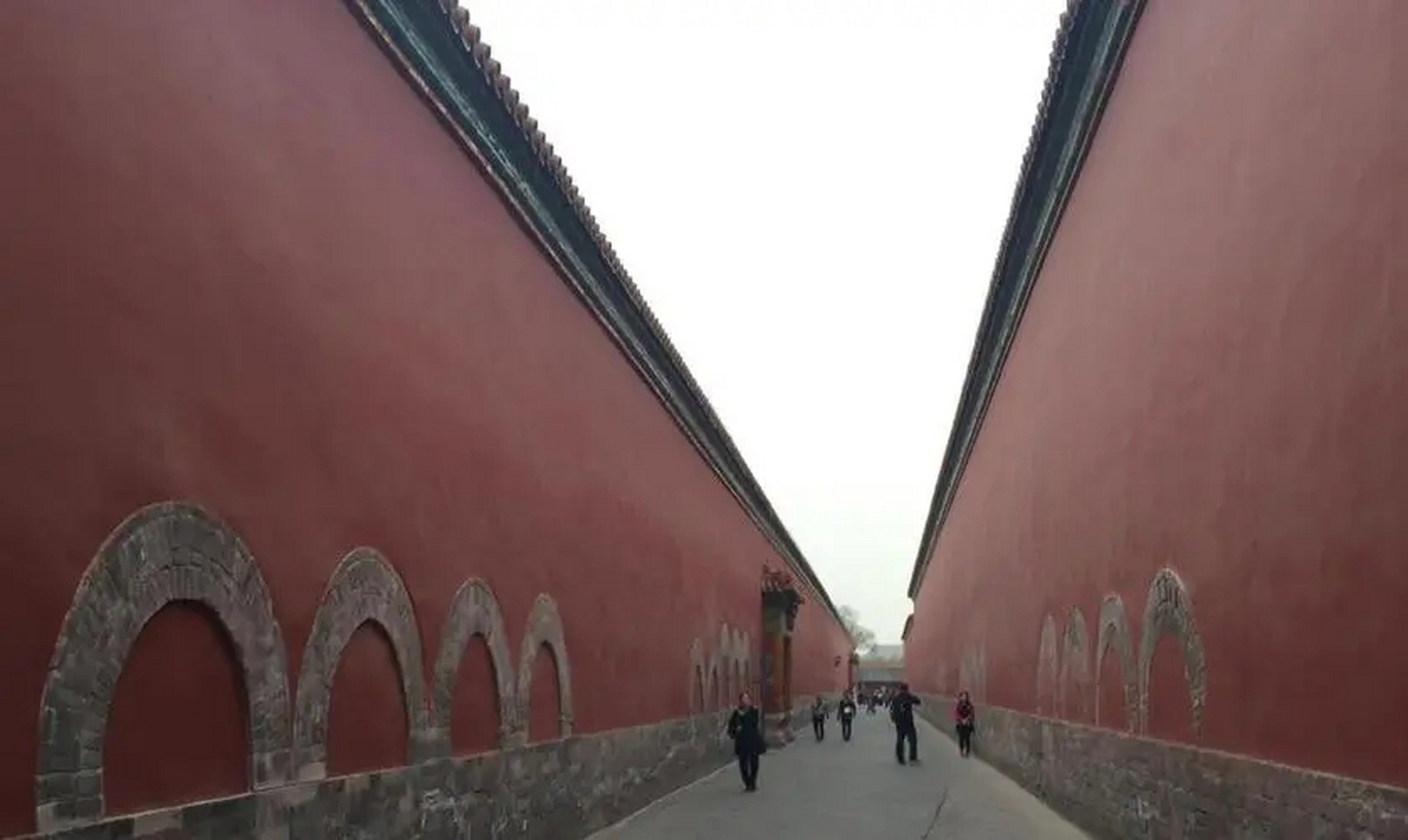 故宫里有条阴阳道,你敢走吗?一边阴一边阳.