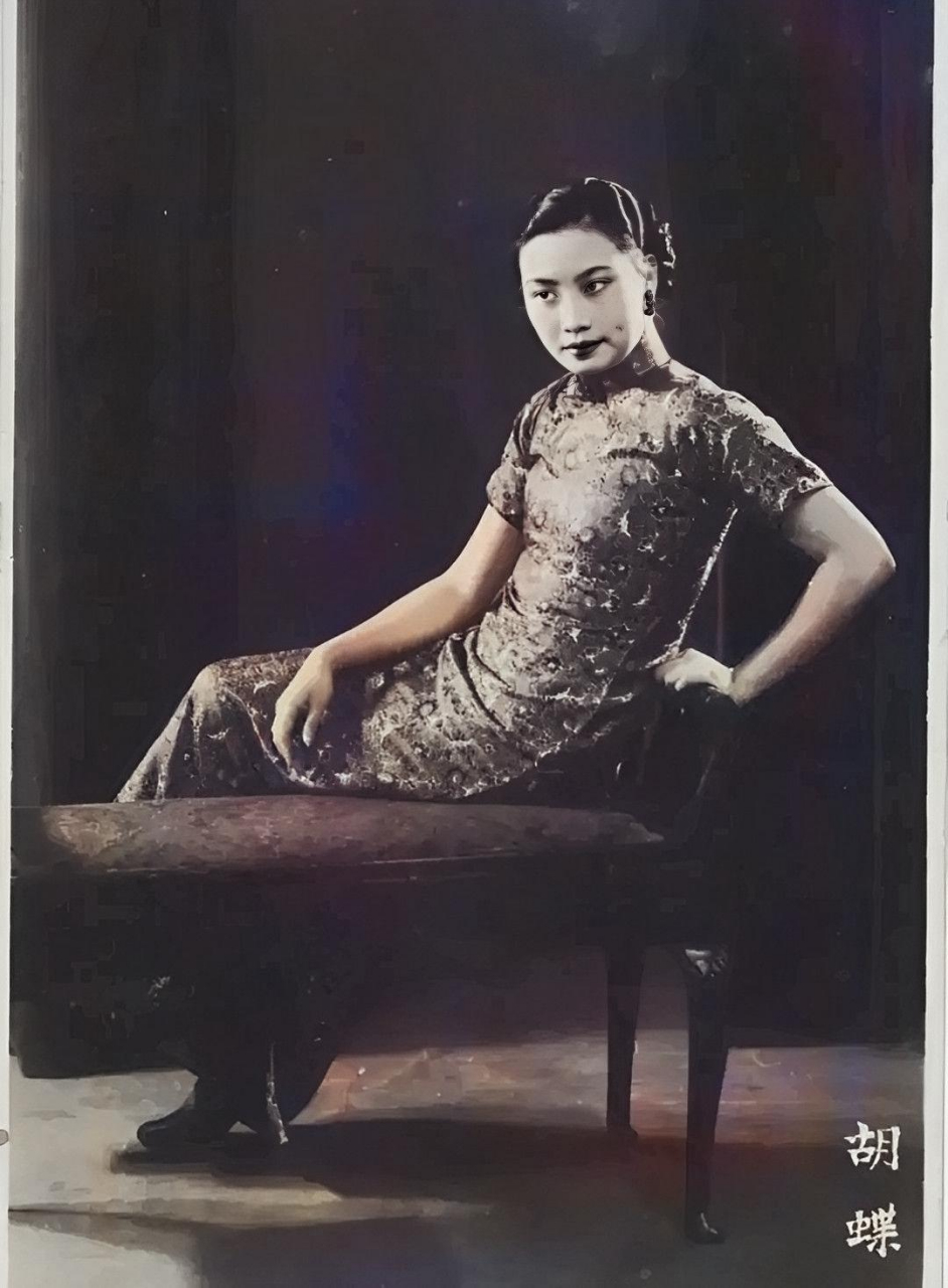 被誉为"民国第一美女"的蝴蝶老照片集,因其美丽而富有传奇色彩!