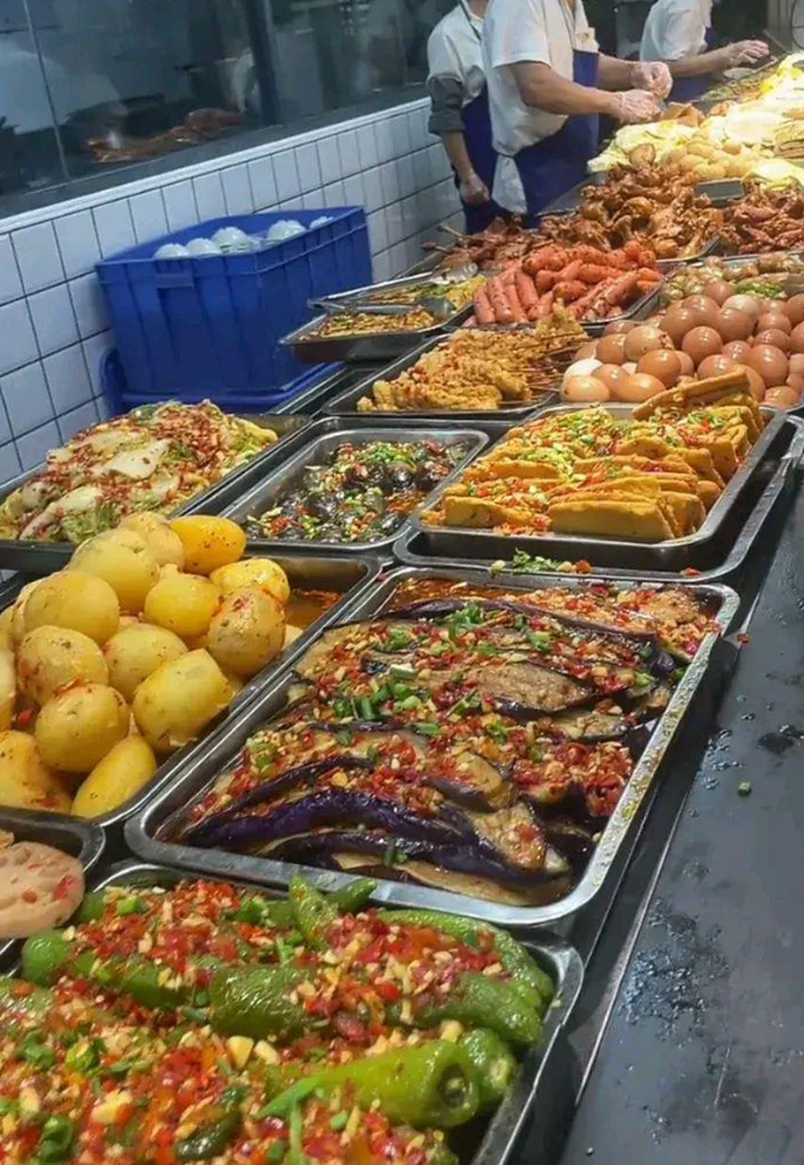 富士康的伙食还是挺好的
