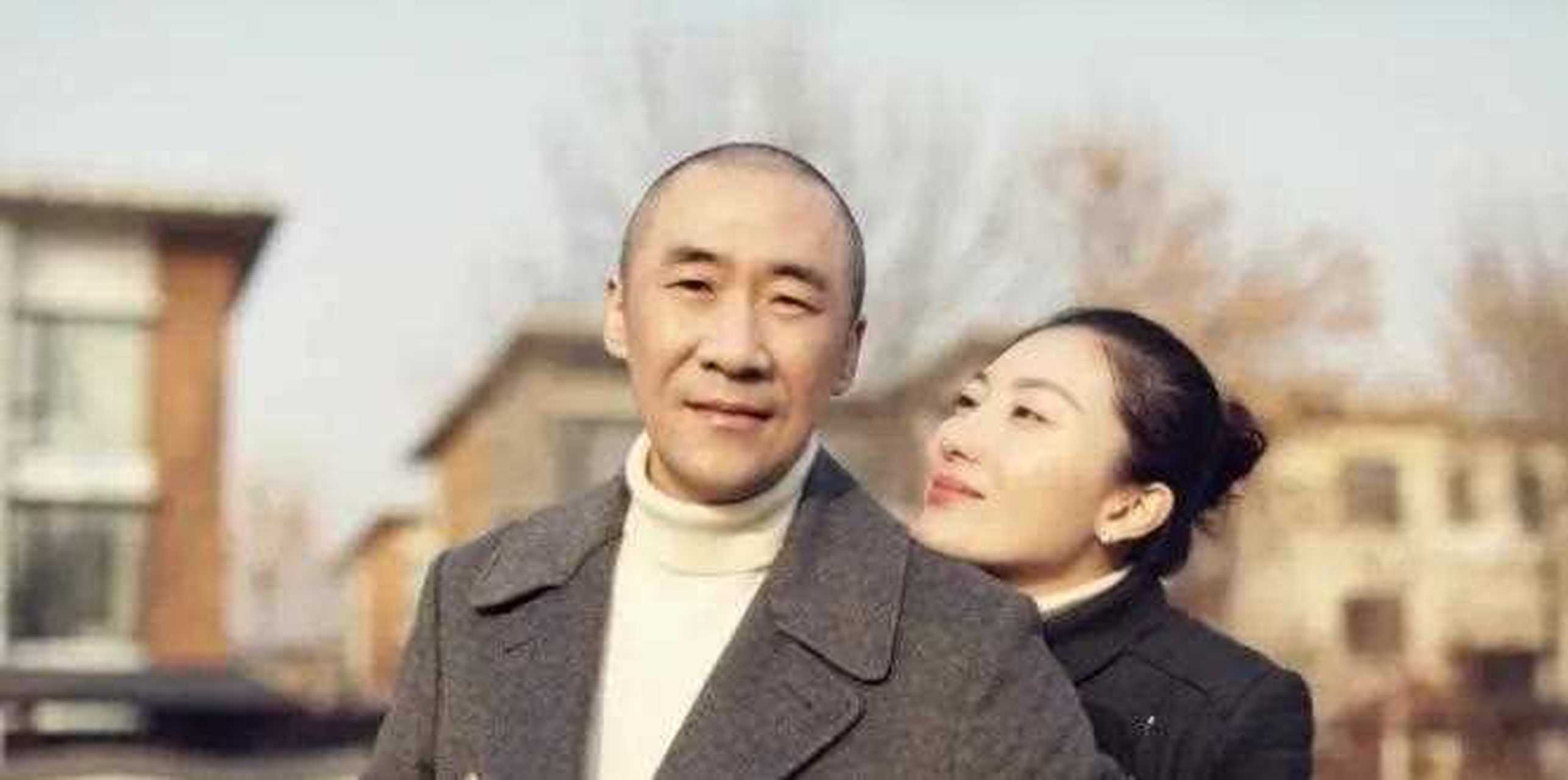 老婆殷旭也是一名演员,优雅大方,颜值气质不比国际章差!