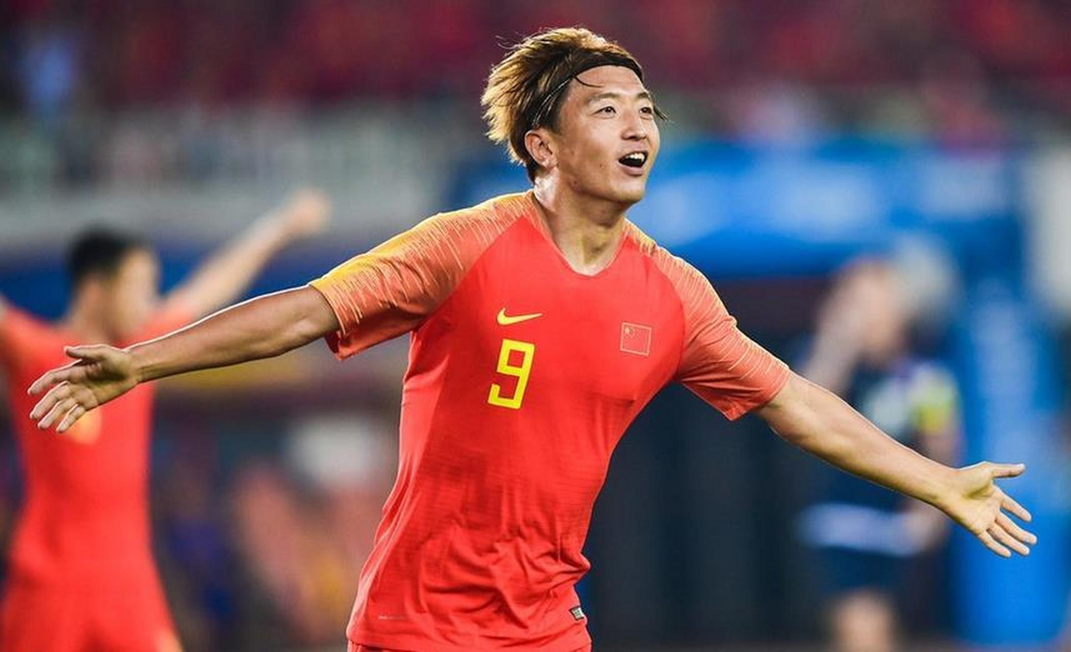 杨旭职业生涯共代表#国足# 出战54场比赛,打进29