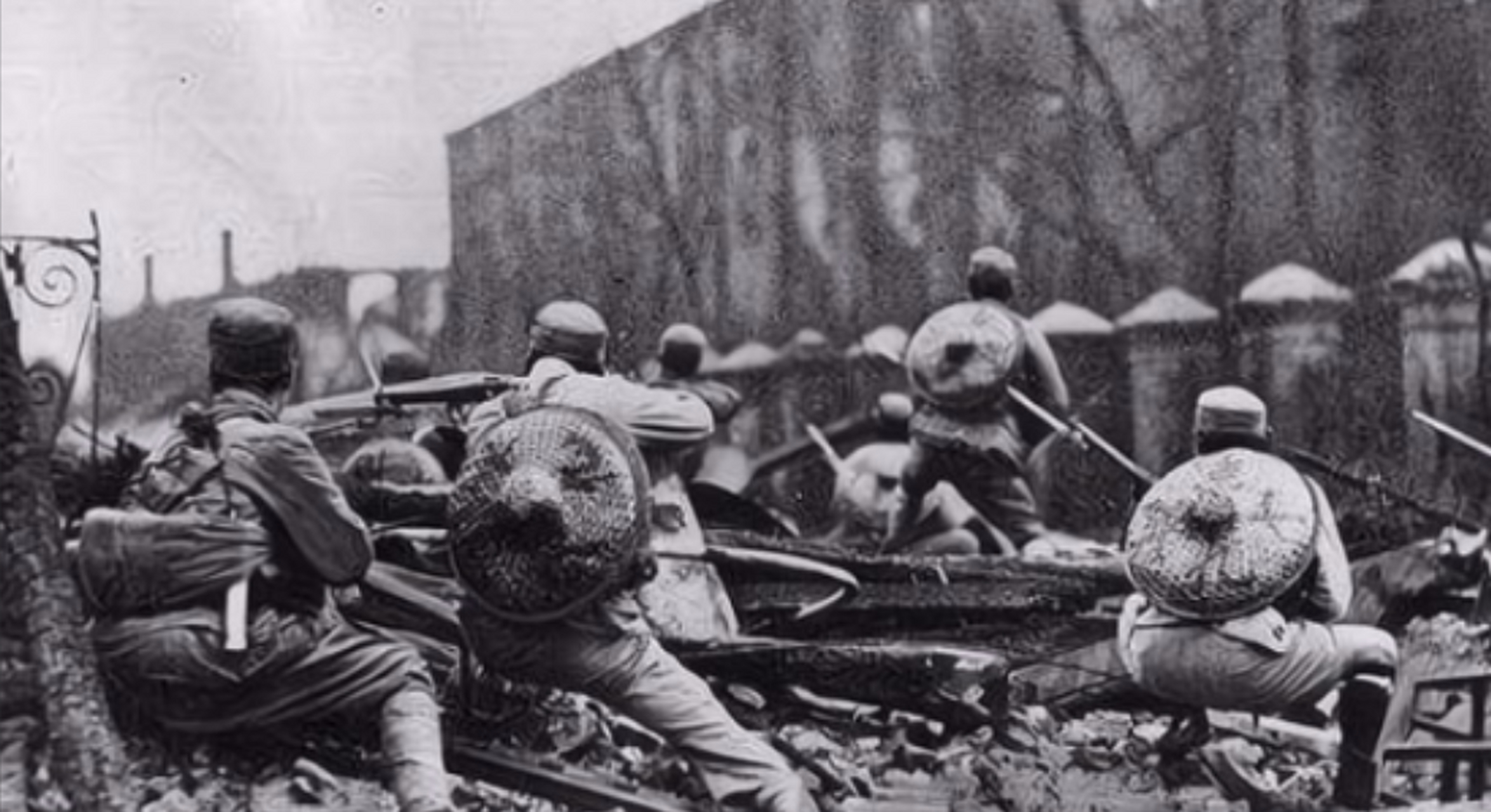 1937年,"七七事变"后,日寇大举入侵我国,镇守山东的国民党将领韩复榘