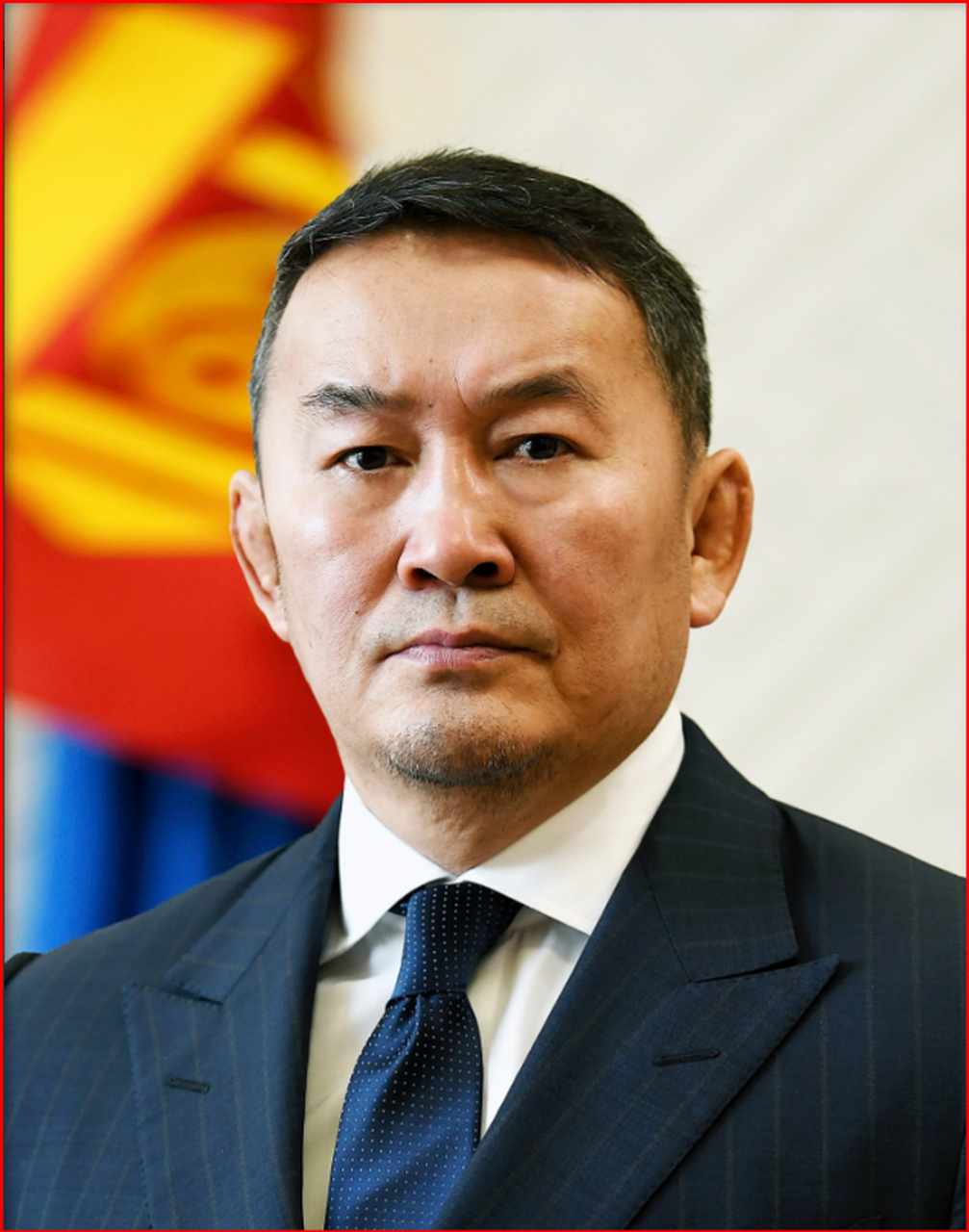 蒙古是主权国家,与谁交往中国不会干涉,但会严管我们自己的领地,领空.