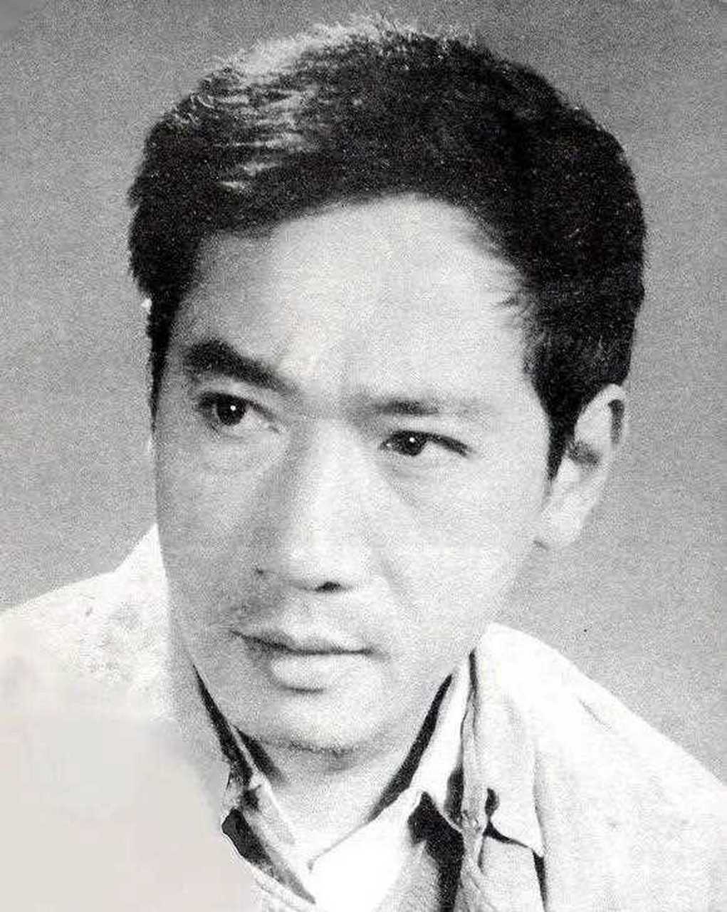 12月5日,上海戏剧学院表演系退休教授李志舆老师因病去世,享年85岁.