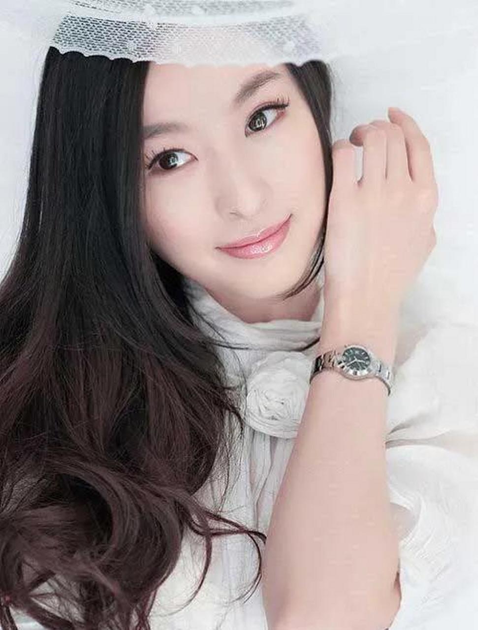 网络女星林柯彤