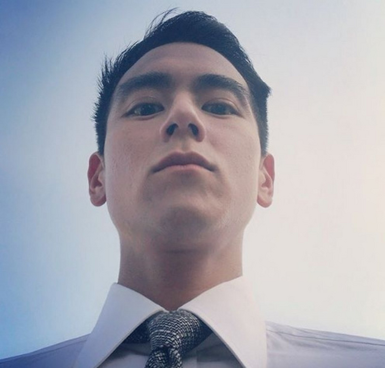 彭于晏直男拍摄角度自拍合集,最终还是得看脸!