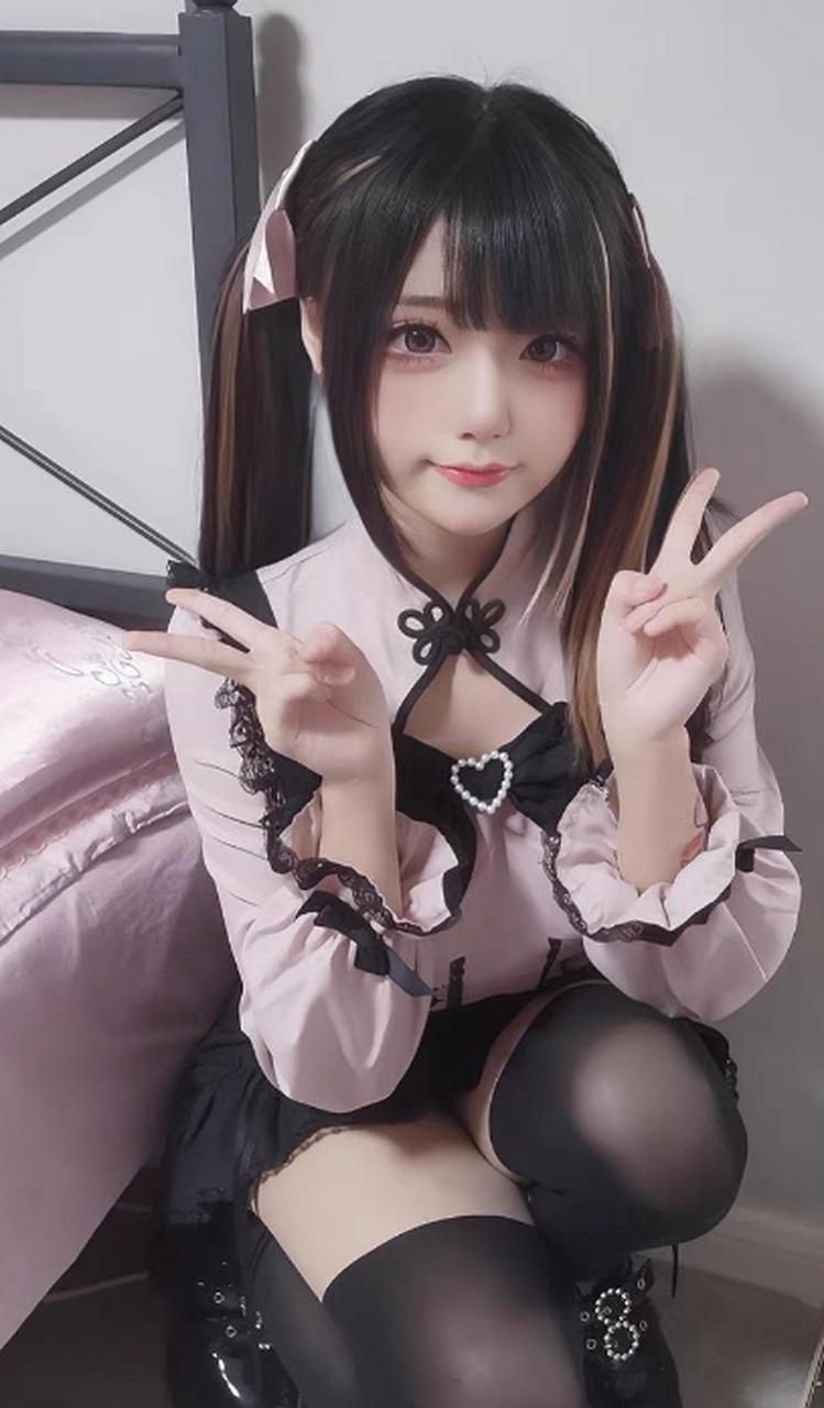 纯欲 绝对领域双马尾萌妹 萝莉蕾丝花边女仆装cosplay