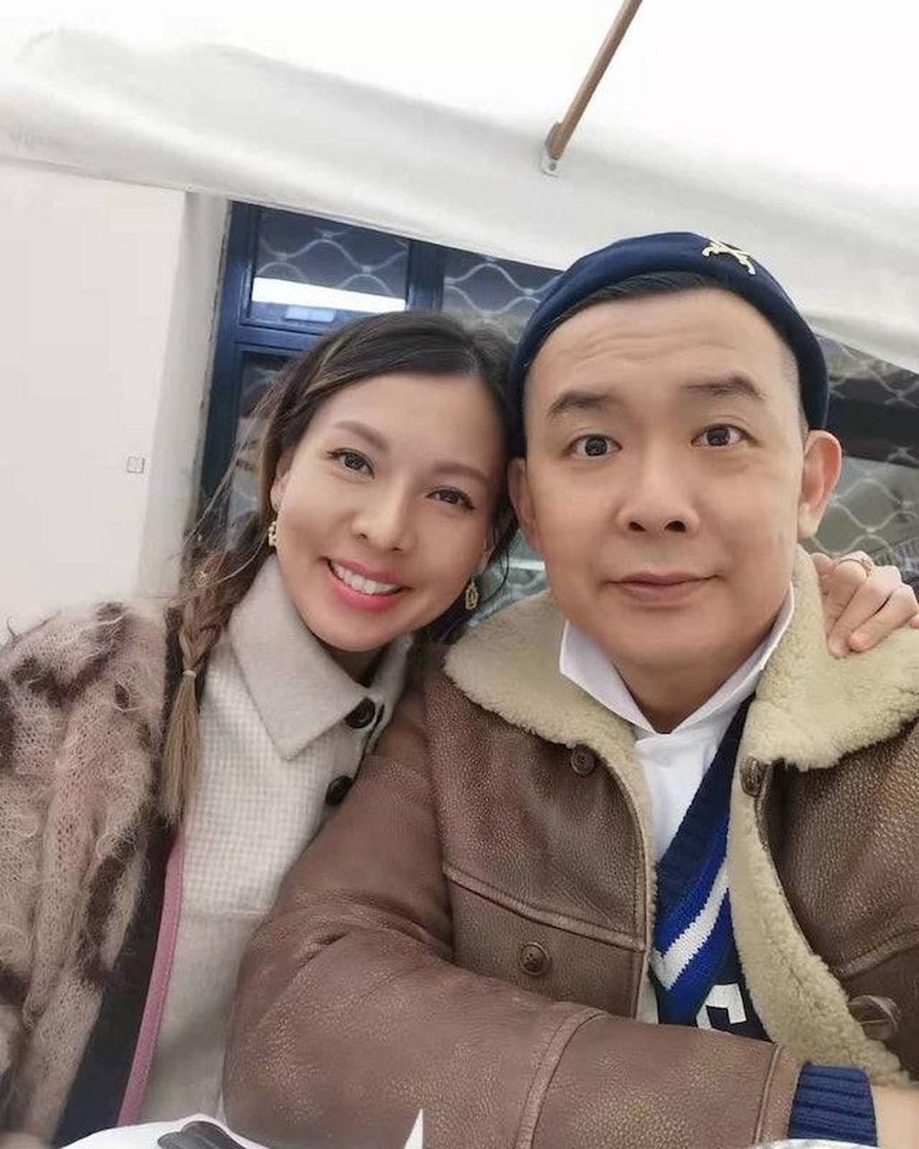 著名音乐人雷颂德,其作品有黎明的《情深说话未曾讲》,陈慧琳的《风花