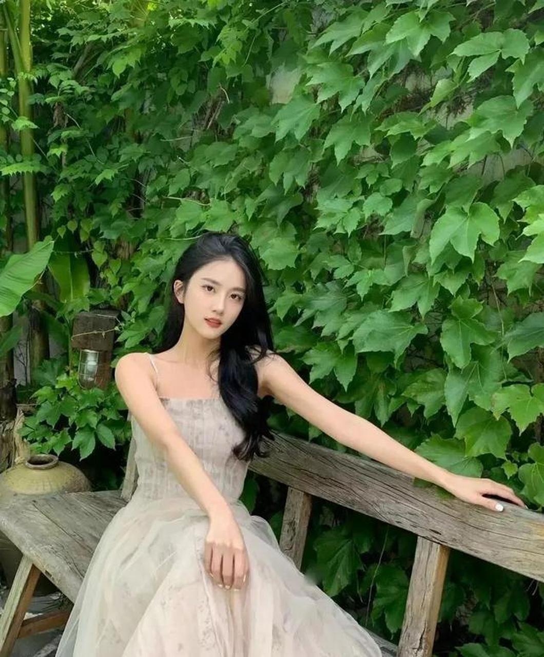 清新脱俗,活泼可爱的浙江美少女