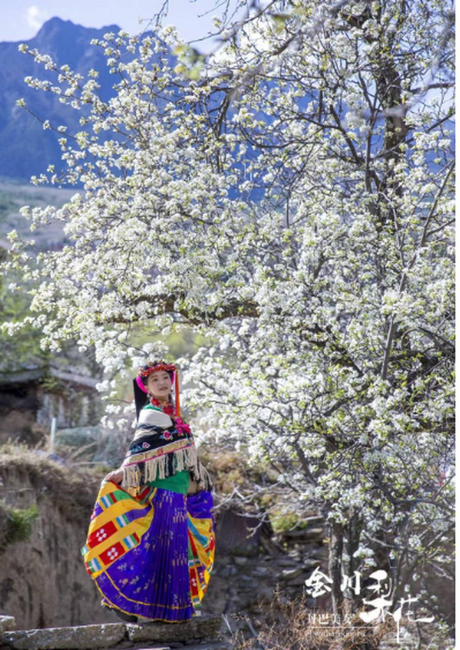 绮丽风光美,丹巴的美女更美,这一次行程大家都收获满满,天气太给力啦!