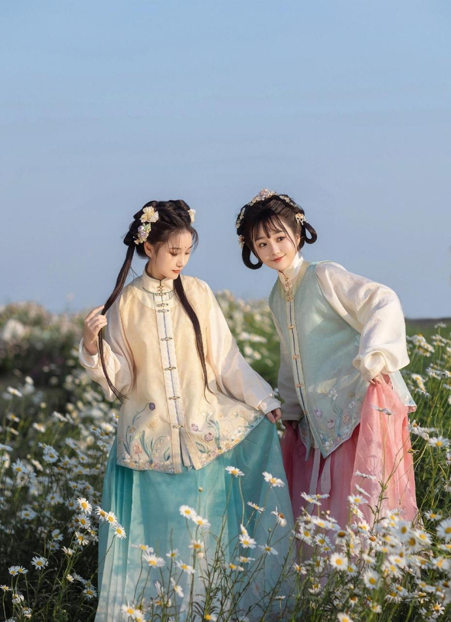 古风汉服系,清雅姐妹花