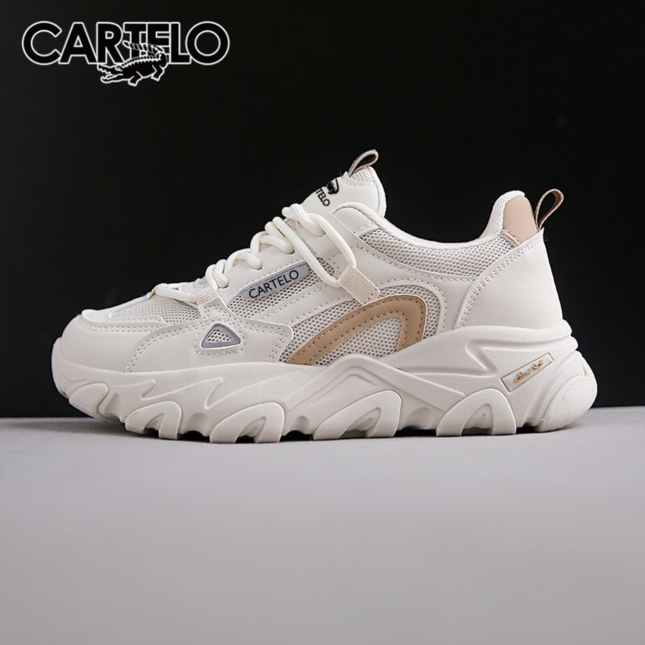 卡帝乐鳄鱼休闲鞋女鞋秋季老爹鞋女潮流运动鞋跑步鞋子女 0939 米色