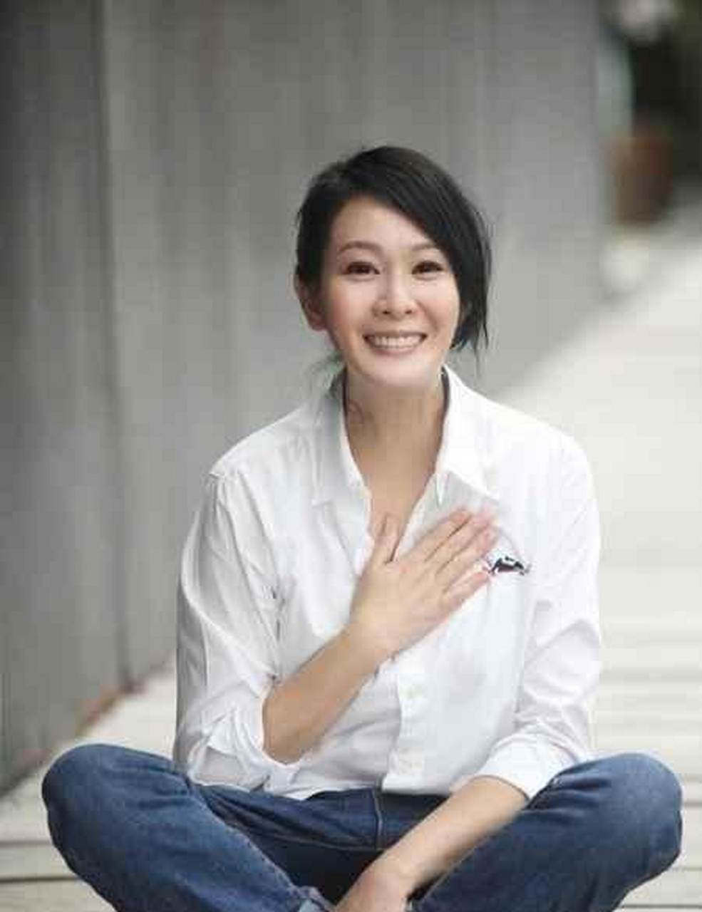 《桃色蛋白质》;  侯佩岑在节目里问陈升:"你爱不爱刘若英?