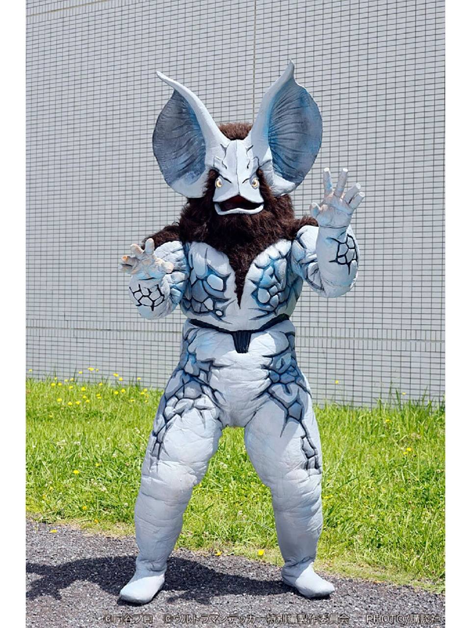 《德凯奥特曼》最终章 宇宙人怪兽大集结