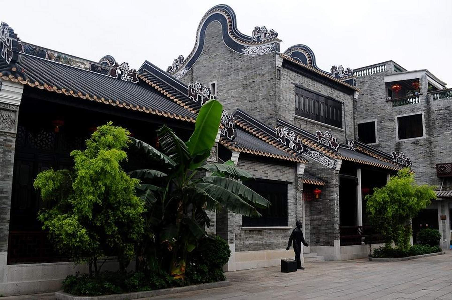 广东最美的十大古镇盘点,你去过哪几个 1,广州市沙湾古镇; 2,江门赤坎