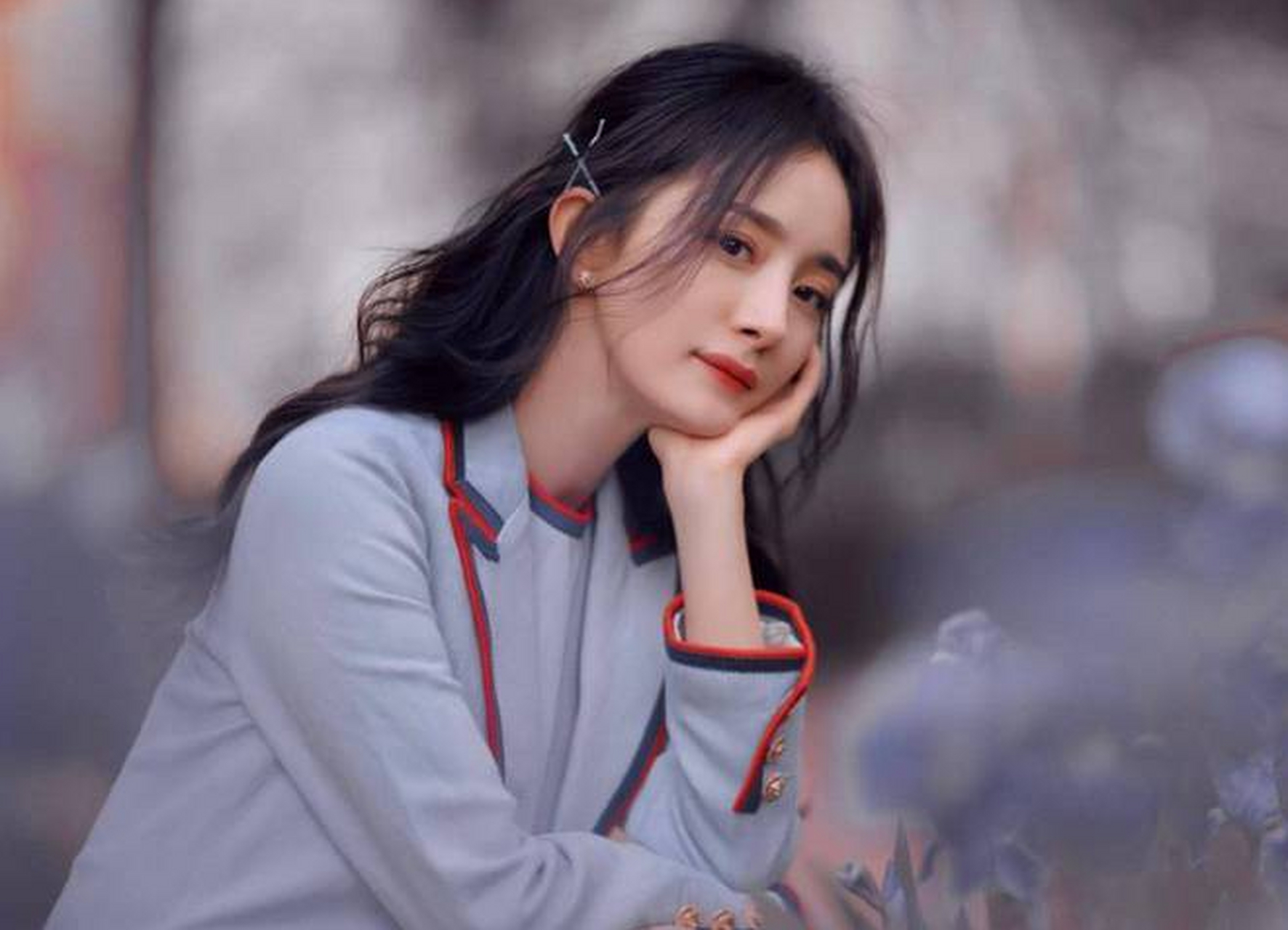 权,  想不到偏偏这时候,刘恺威现任女友李晓峰不答应大幂幂带回闺女