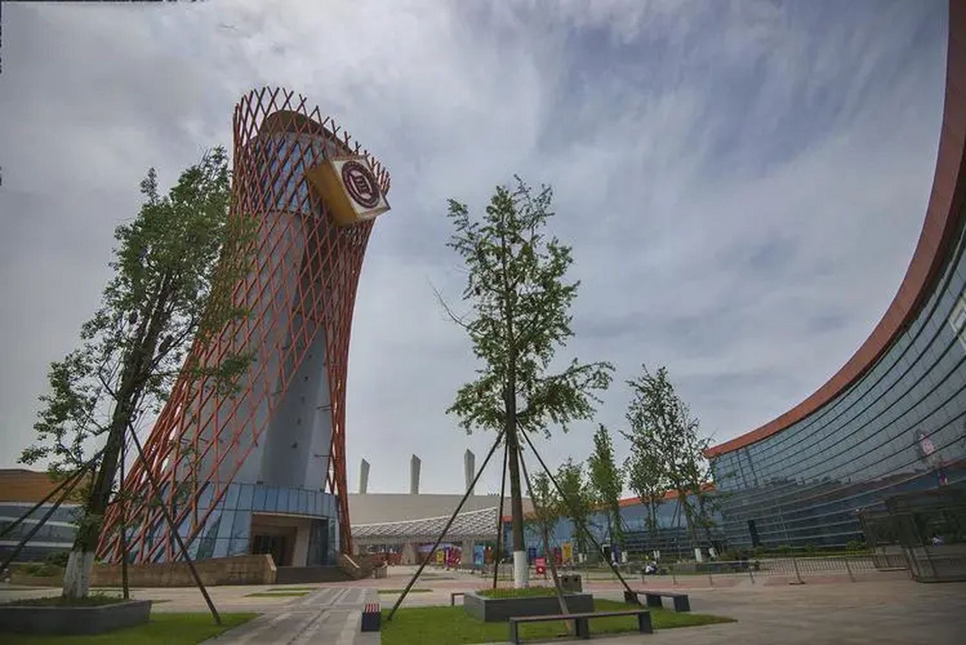 成都国际非物质文化遗产博览园:在这里汇聚了来自世界各地的非遗文化