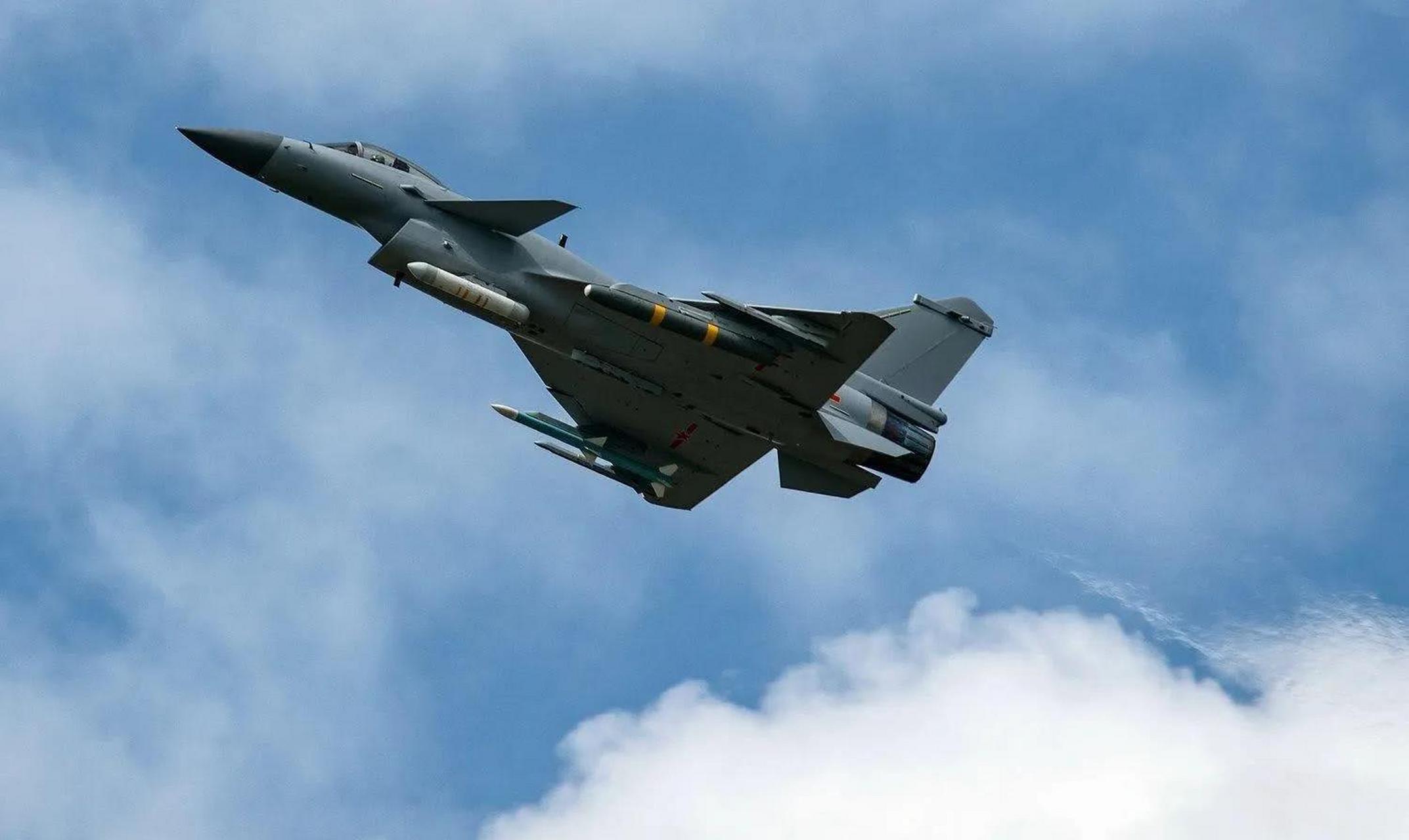 今日媒体报道巴铁购买20架歼十c战机的最新消息,巴基斯坦方面文件显示